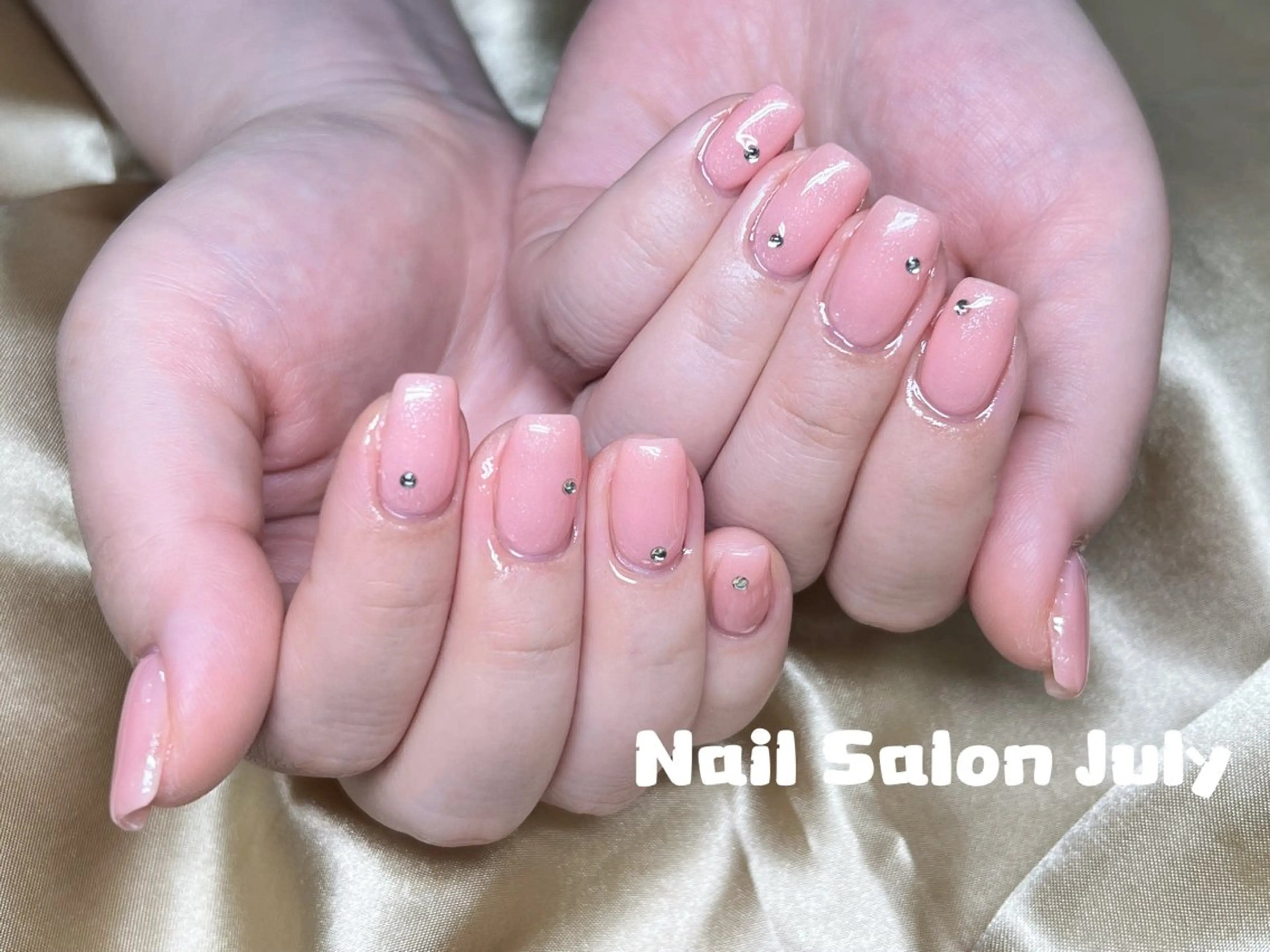 ネイル アートネイル オーロラネイル ジェルネイル ガーリー キラキラネイル ハンドネイル July モモのネイルデザイン