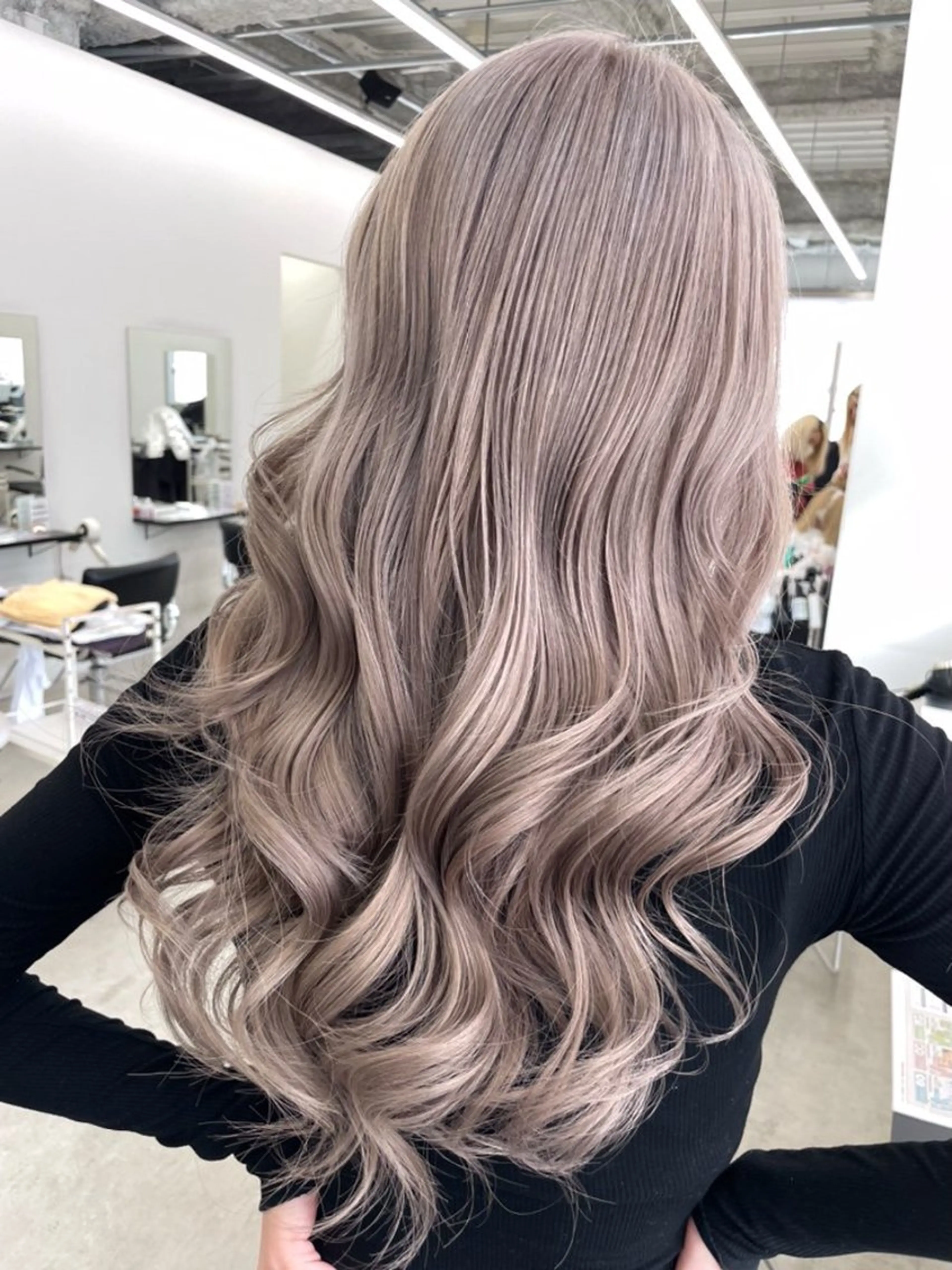 カラー 透明感カラー 田中 莉香のヘアスタイル