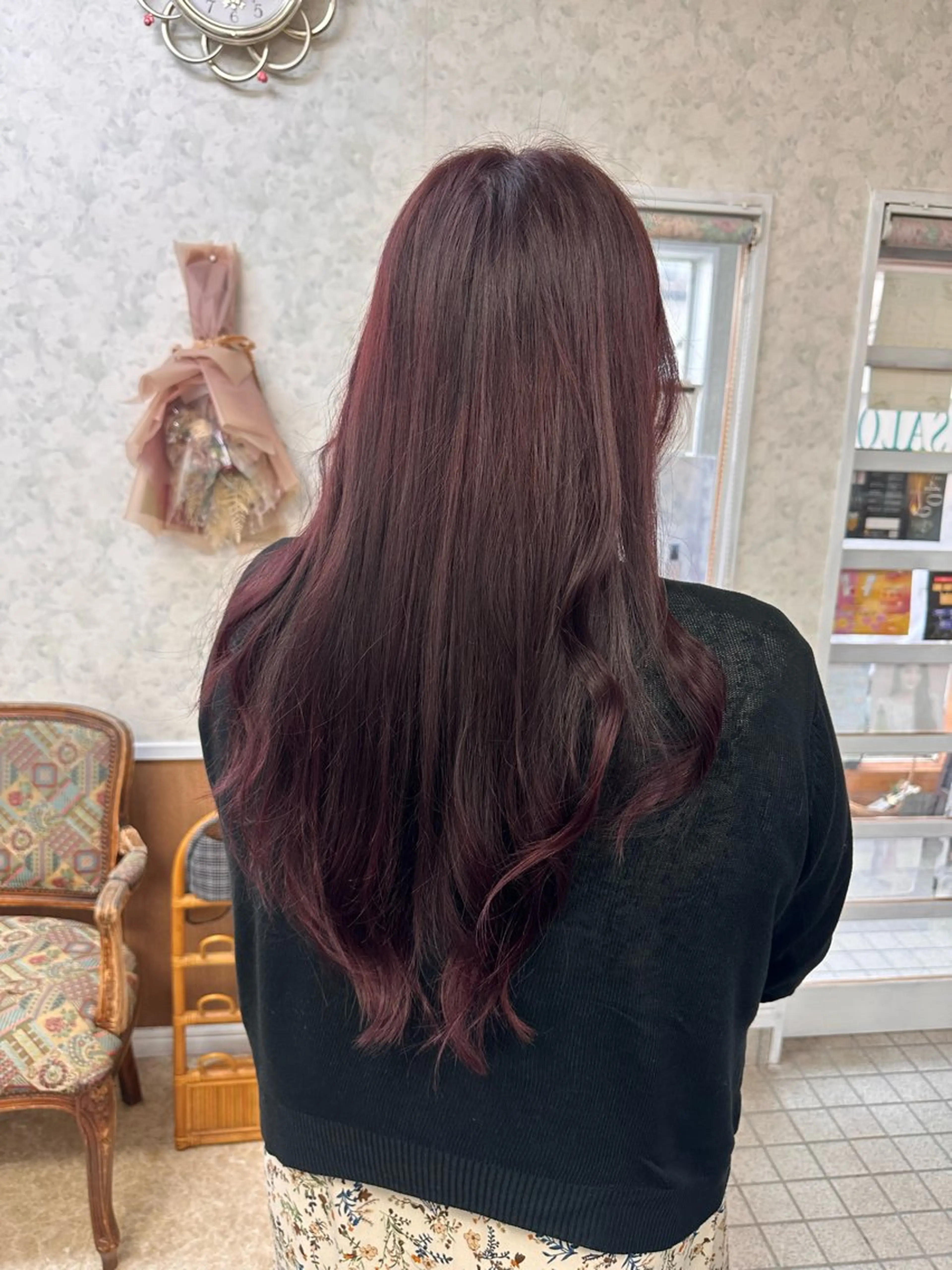 ブリーチなしダブルカラー🩷艶髪トリートメント+カットの写真