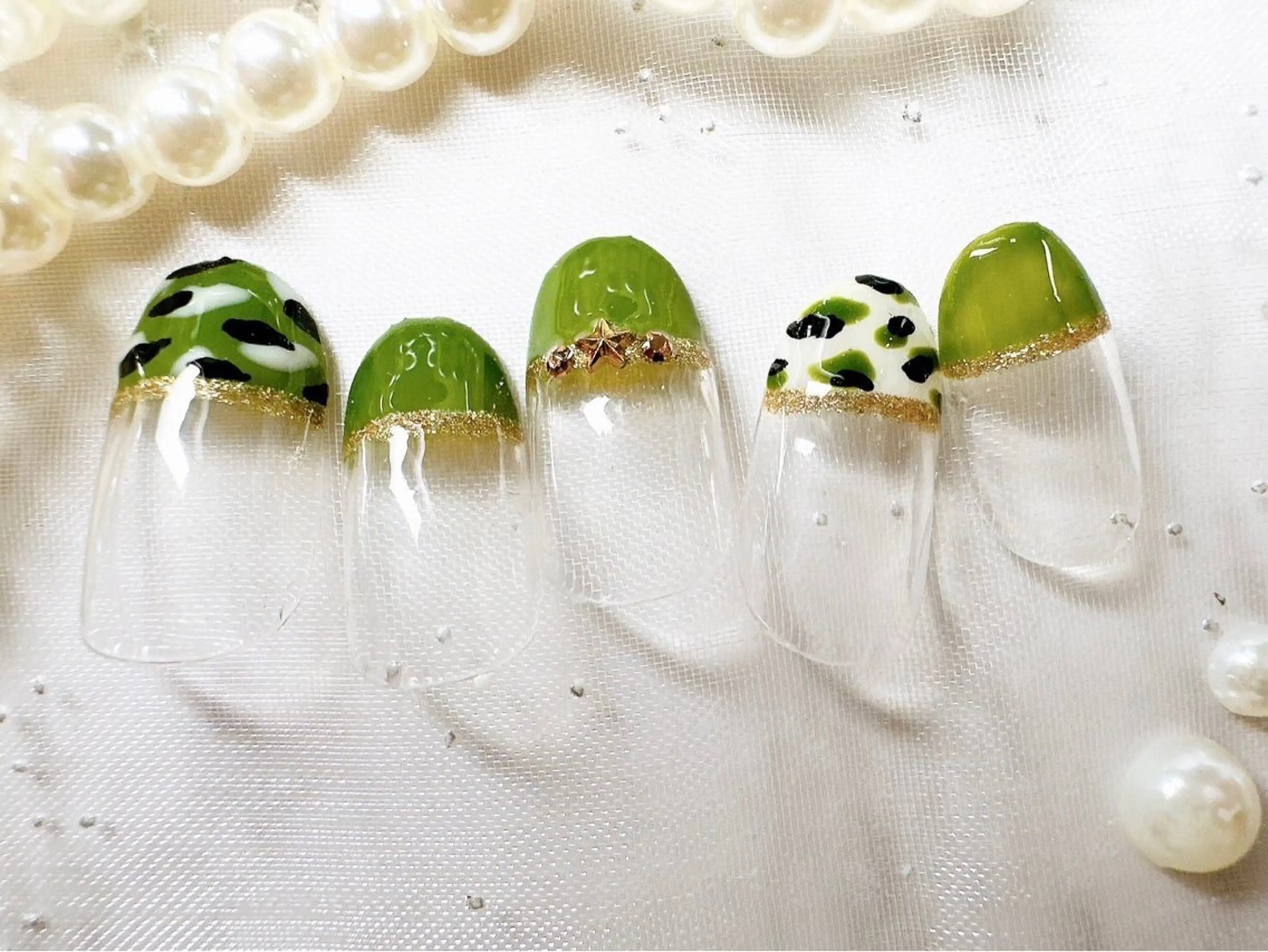 ネイル ハンドネイル ネイルPetit Ribbonのネイルデザイン