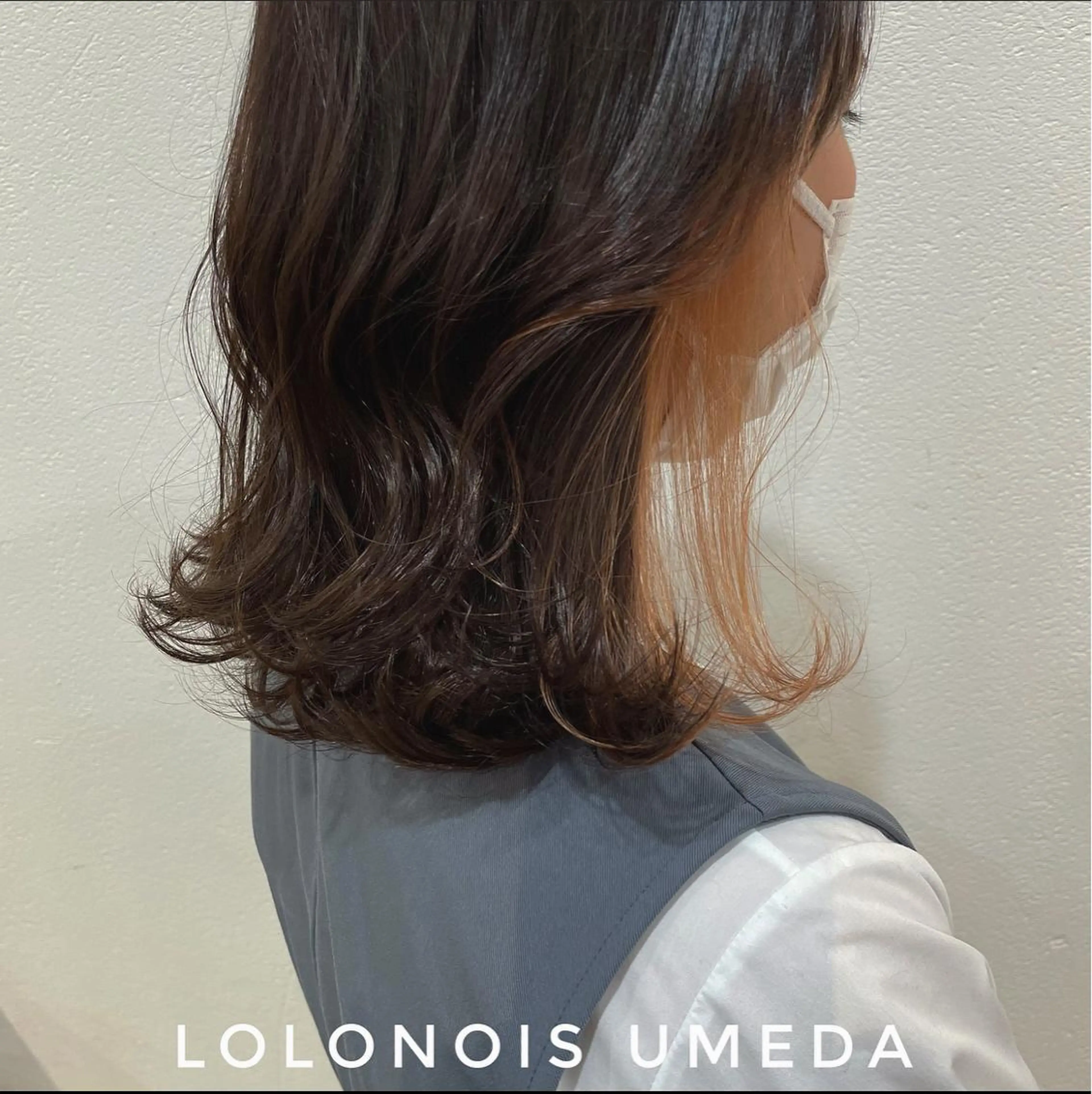 ミディアム カラー インナーカラー オレンジ オレンジピンク ピンクカラー Lolonois梅田 /Okazaki:)のヘアスタイル