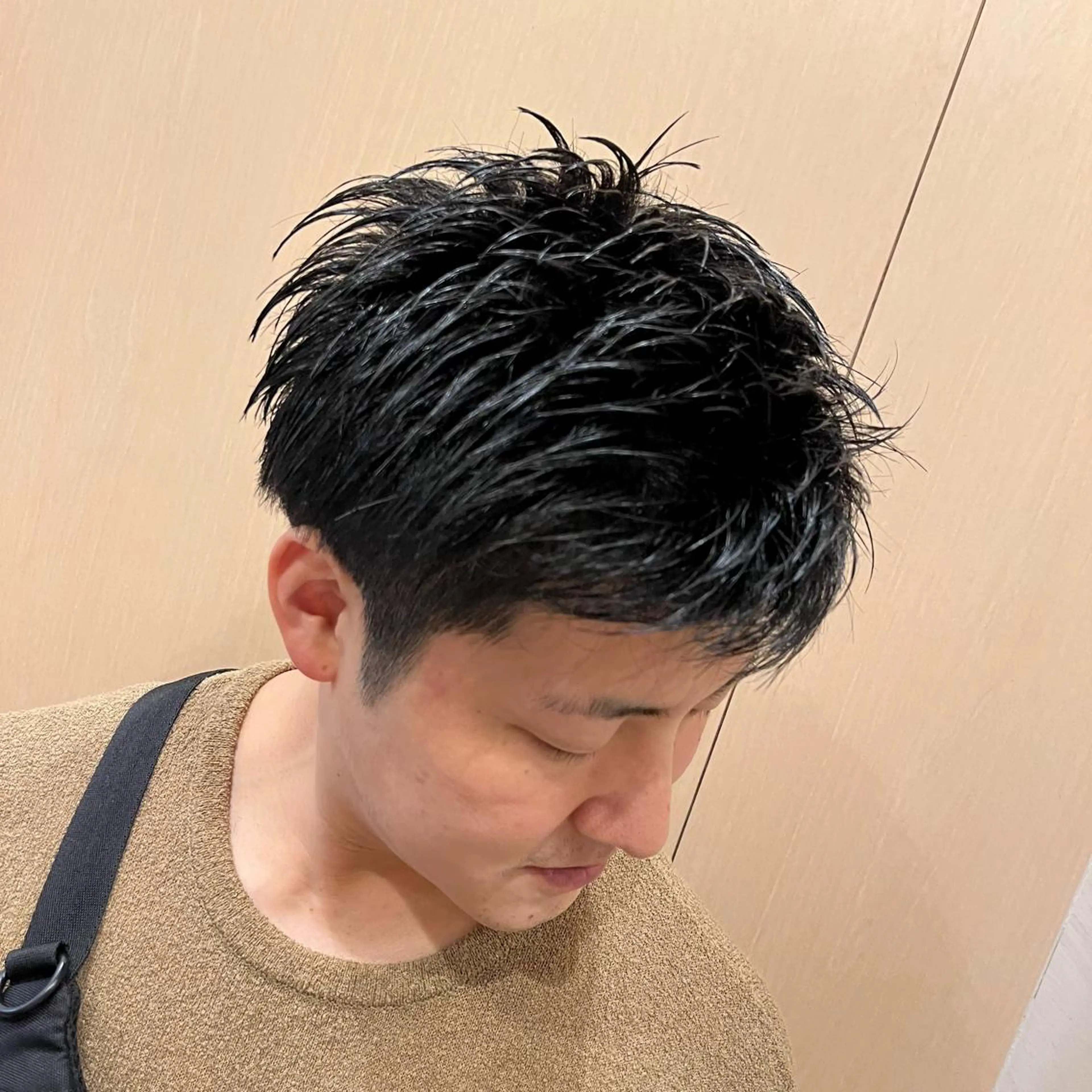 メンズ HIRO GINZA  銀座一丁目店所属・三浦 凪砂のヘアスタイル