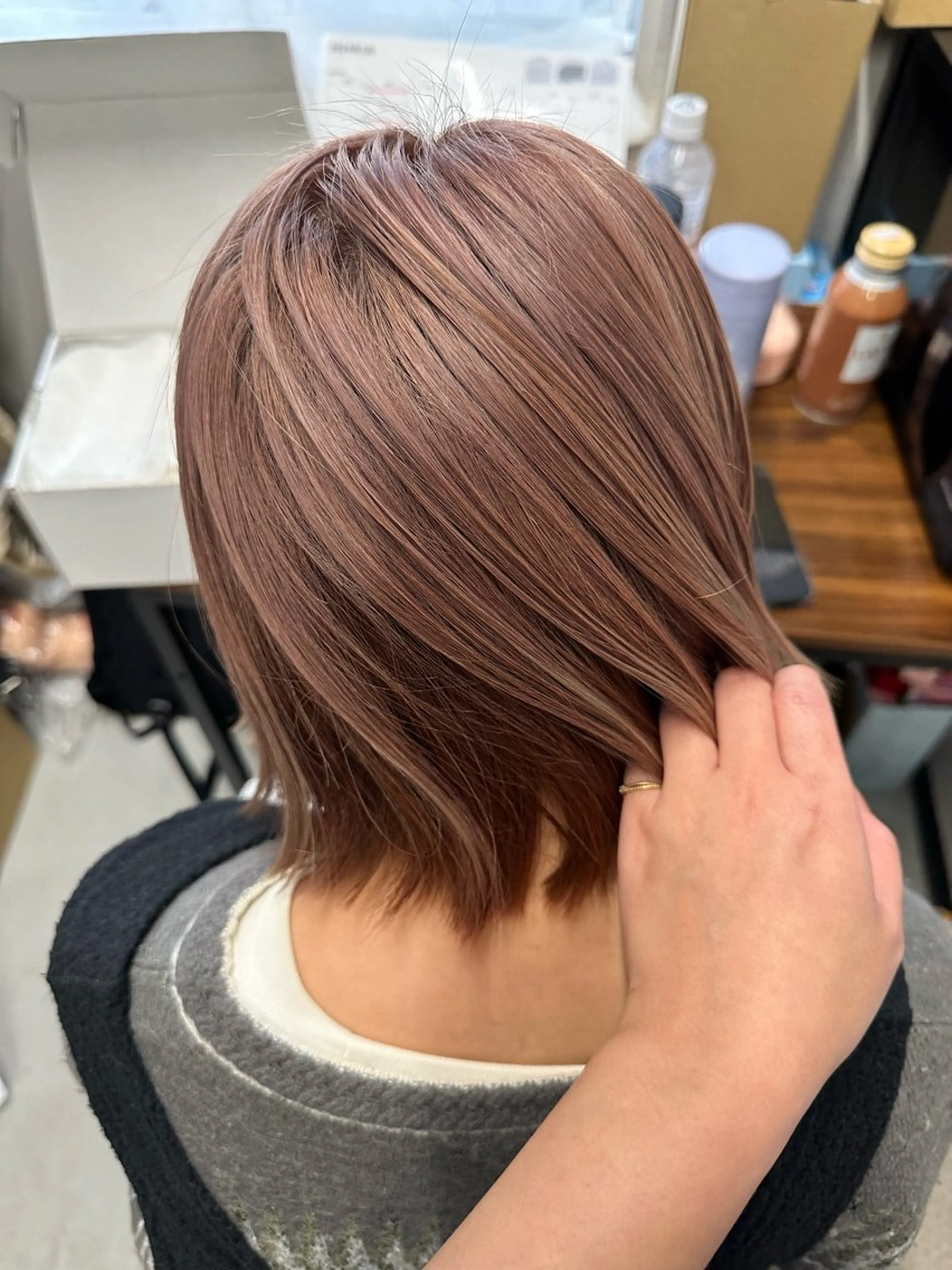 ミディアム カラー ベージュカラー ブリーチ オレンジ ピンクカラー ピンクベージュ 🫧MANA🫧 カラー得意です🧡のヘアスタイル