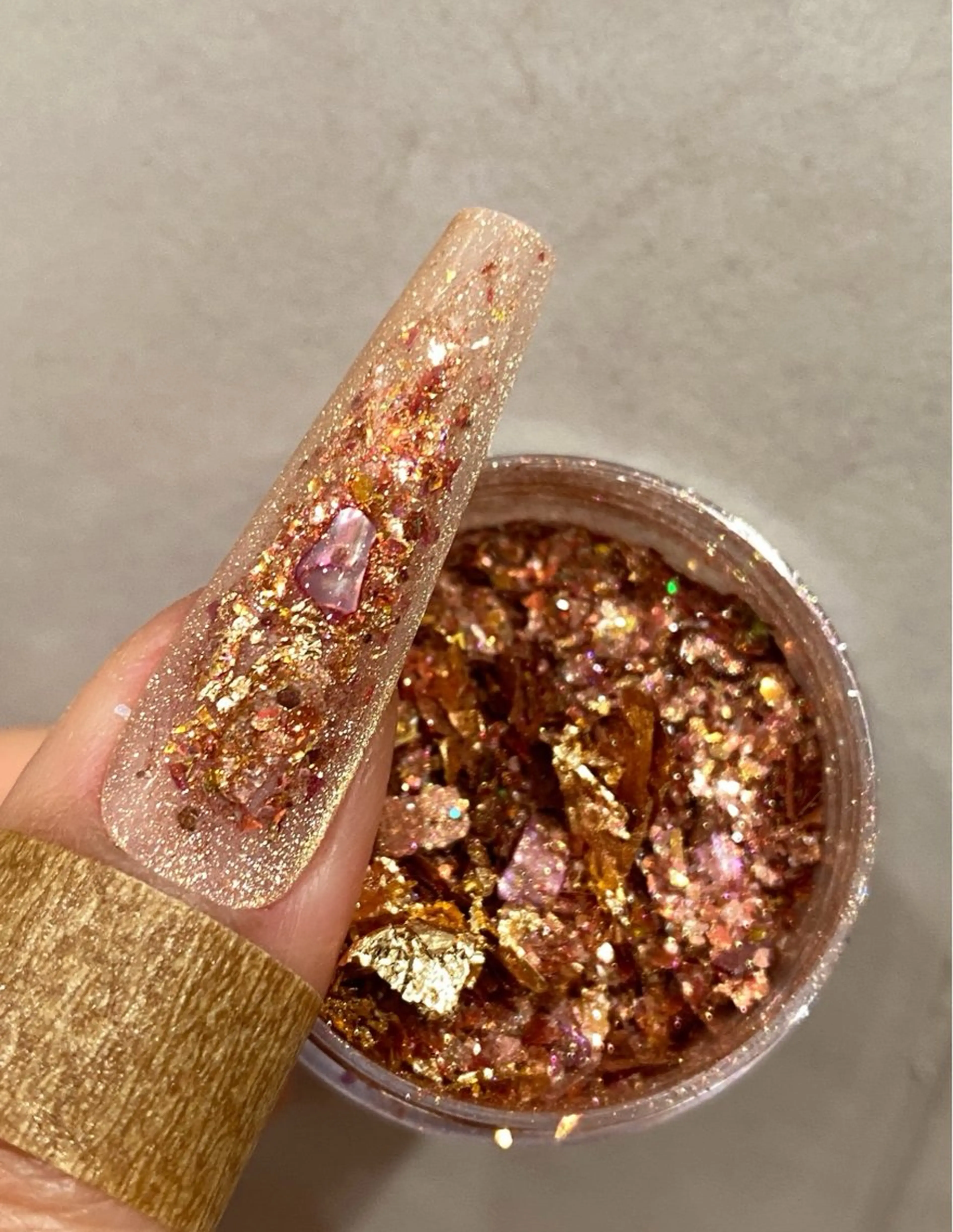 カラー SYU SYU所属・WO MIAOのネイルデザイン