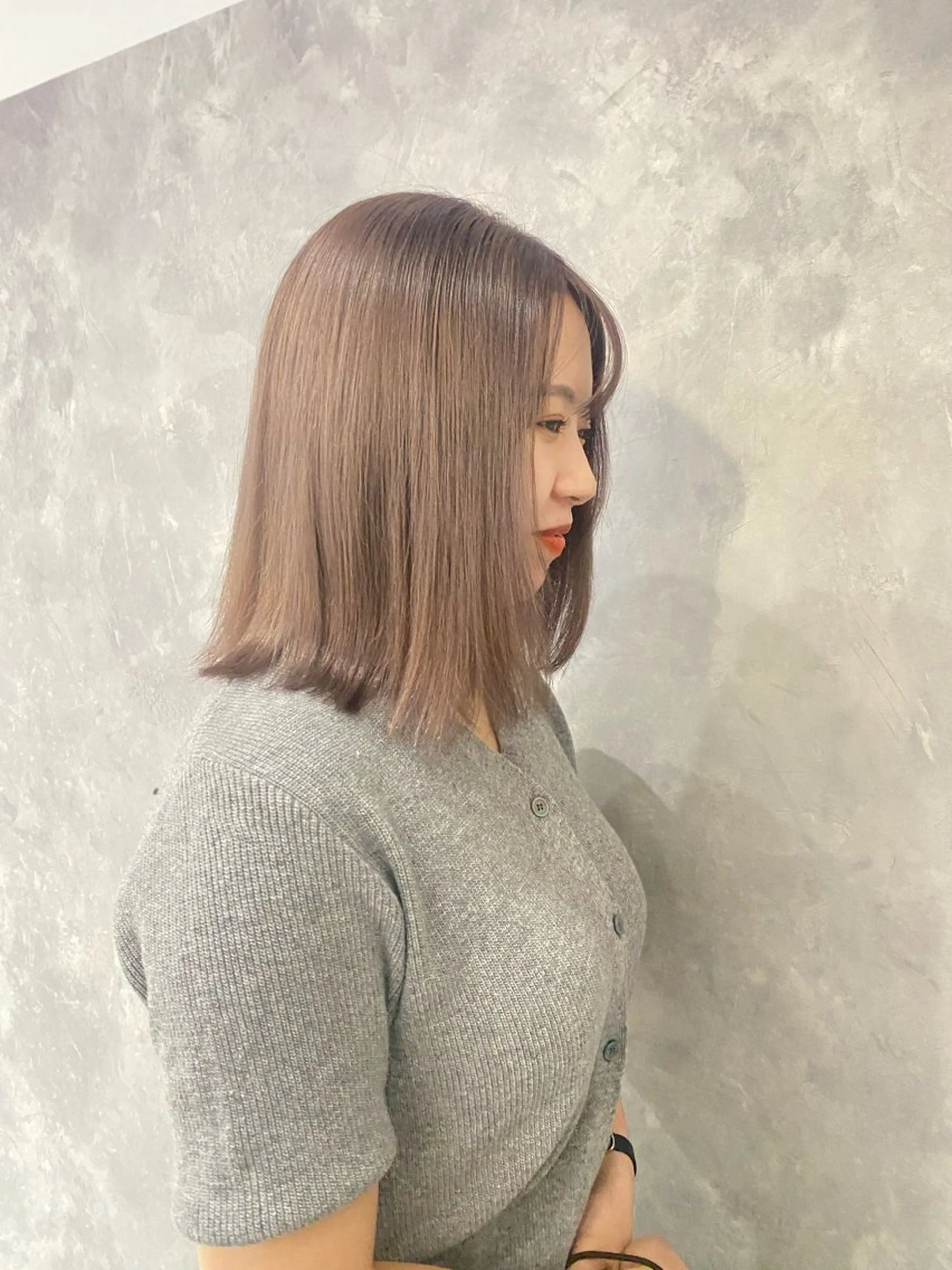 ミディアム カラー ミディアムパーマ ブリーチ ケアブリーチ ハイトーンカラー rilas博多所属・博多JYUI/ウルフ ハイトーン/デザインのヘアスタイル