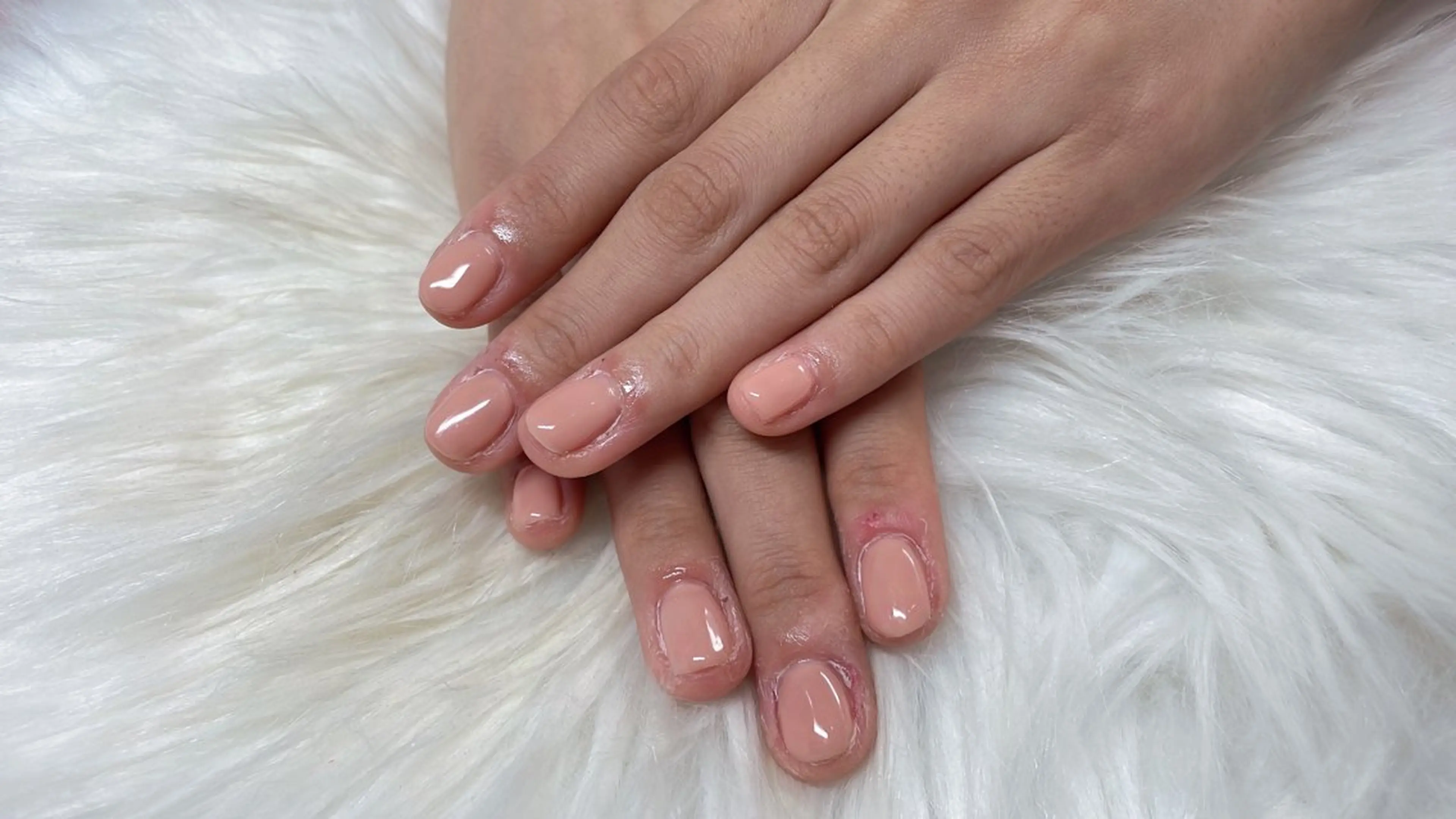 ネイル Amoureuse Satomiのネイルデザイン