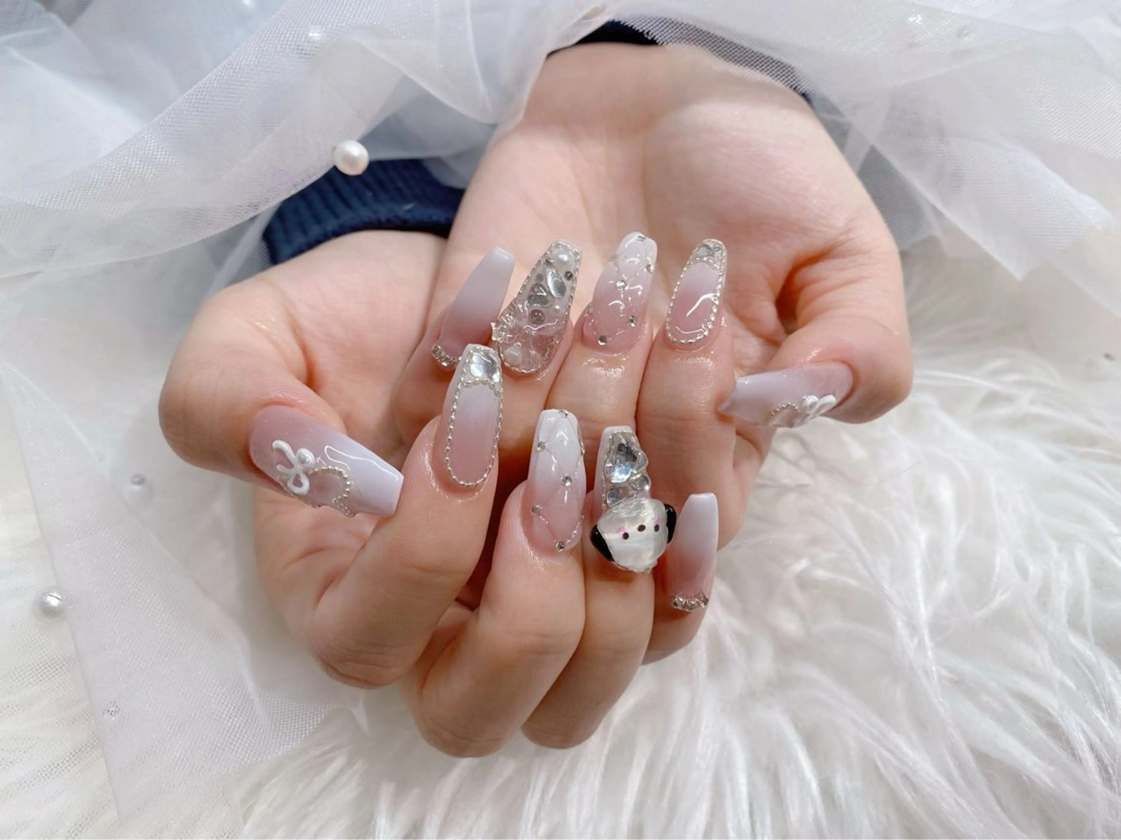 ネイル 🌈 Laule'aのネイルデザイン