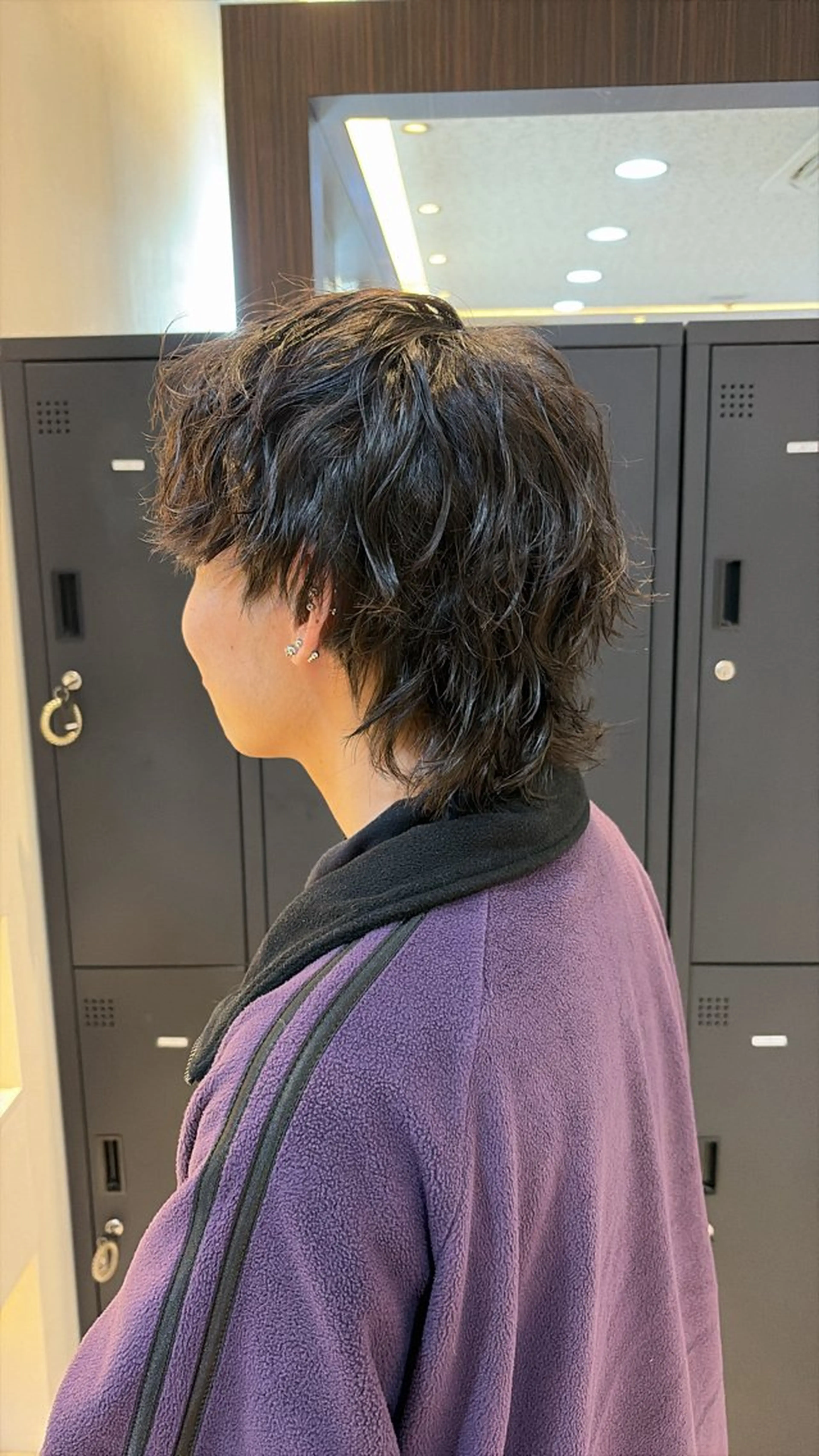 ショート メンズ パーマ 🐰根本 姫音｜ 淵野辺カラー🤍🫧のヘアスタイル