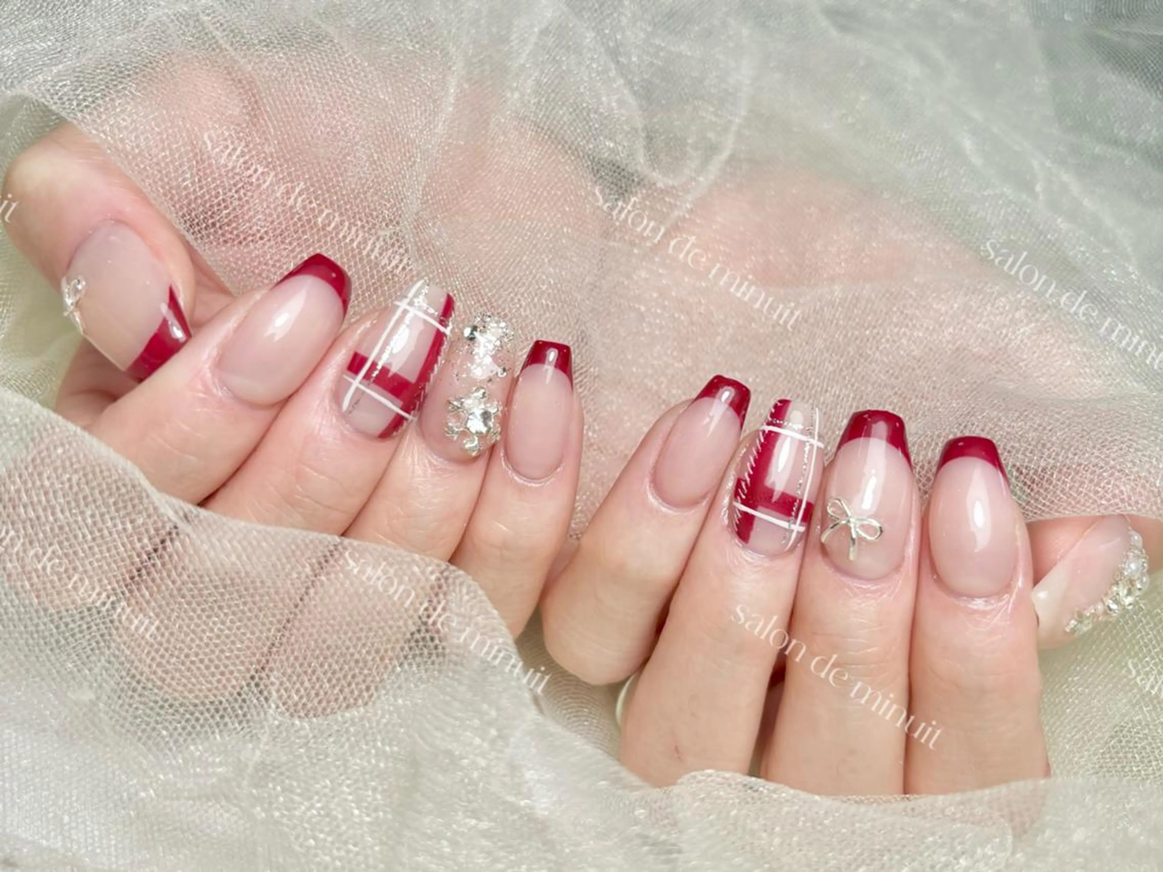 ネイル ハンドネイル ハンドケア Momo 🤍のネイルデザイン