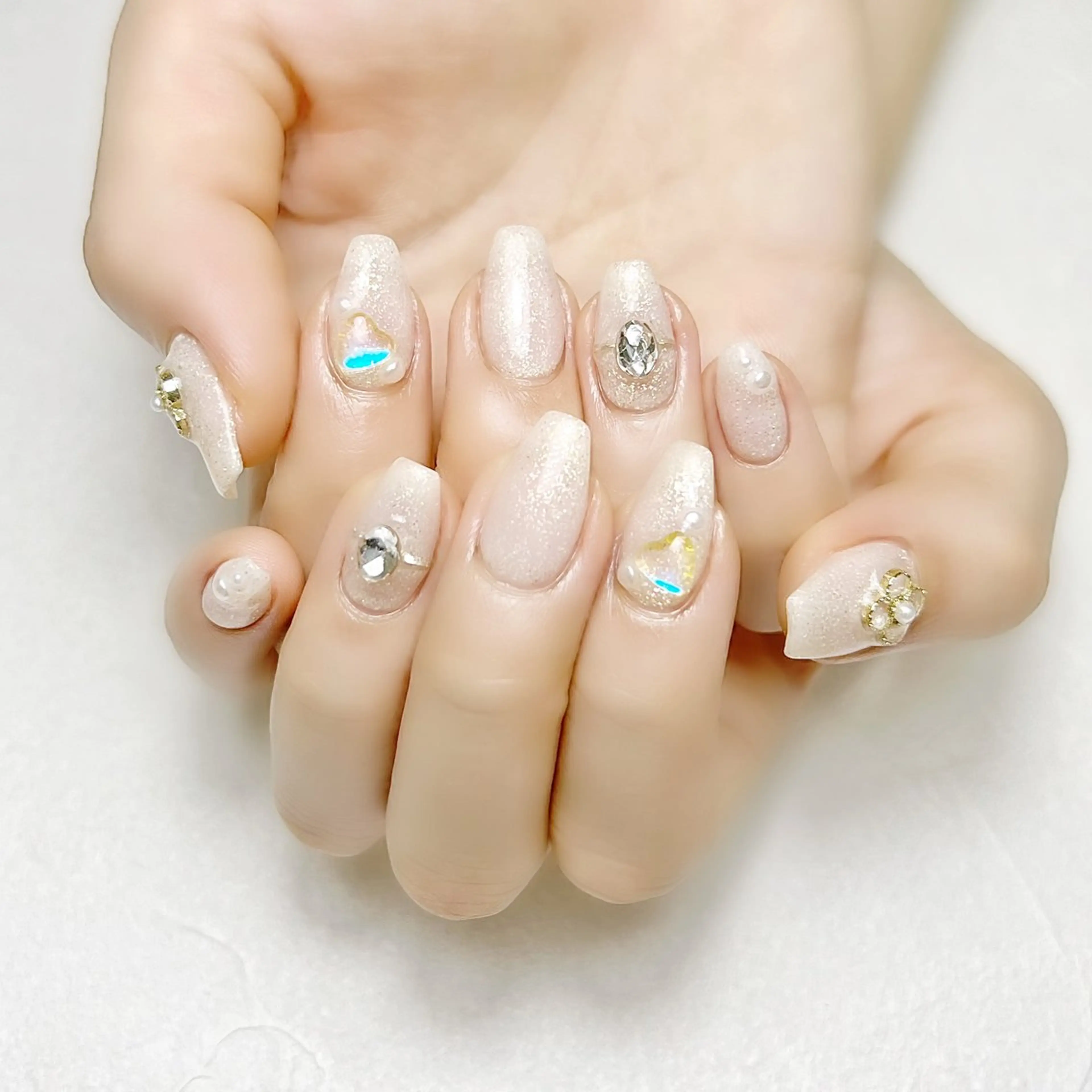 ネイル アートネイル ガーリー ハート 氷ネイル・うるうるネイル ラメ(グリッター) rouse nail RISATOのネイルデザイン