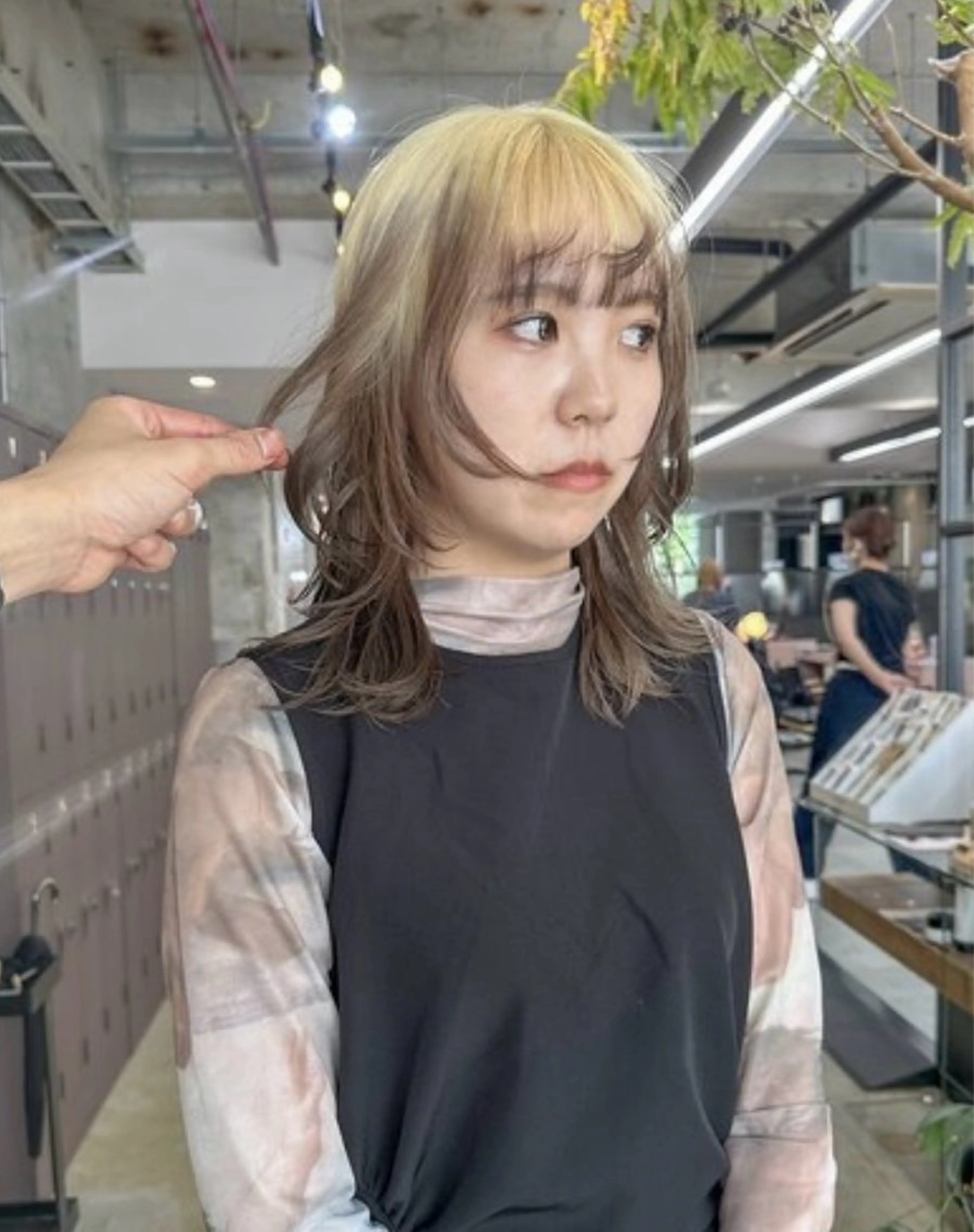 minimo限定🌟ルーツ デザインカラー🌟【⚠️長さ料金あり】ケアブリーチ+イルミナカラーの写真