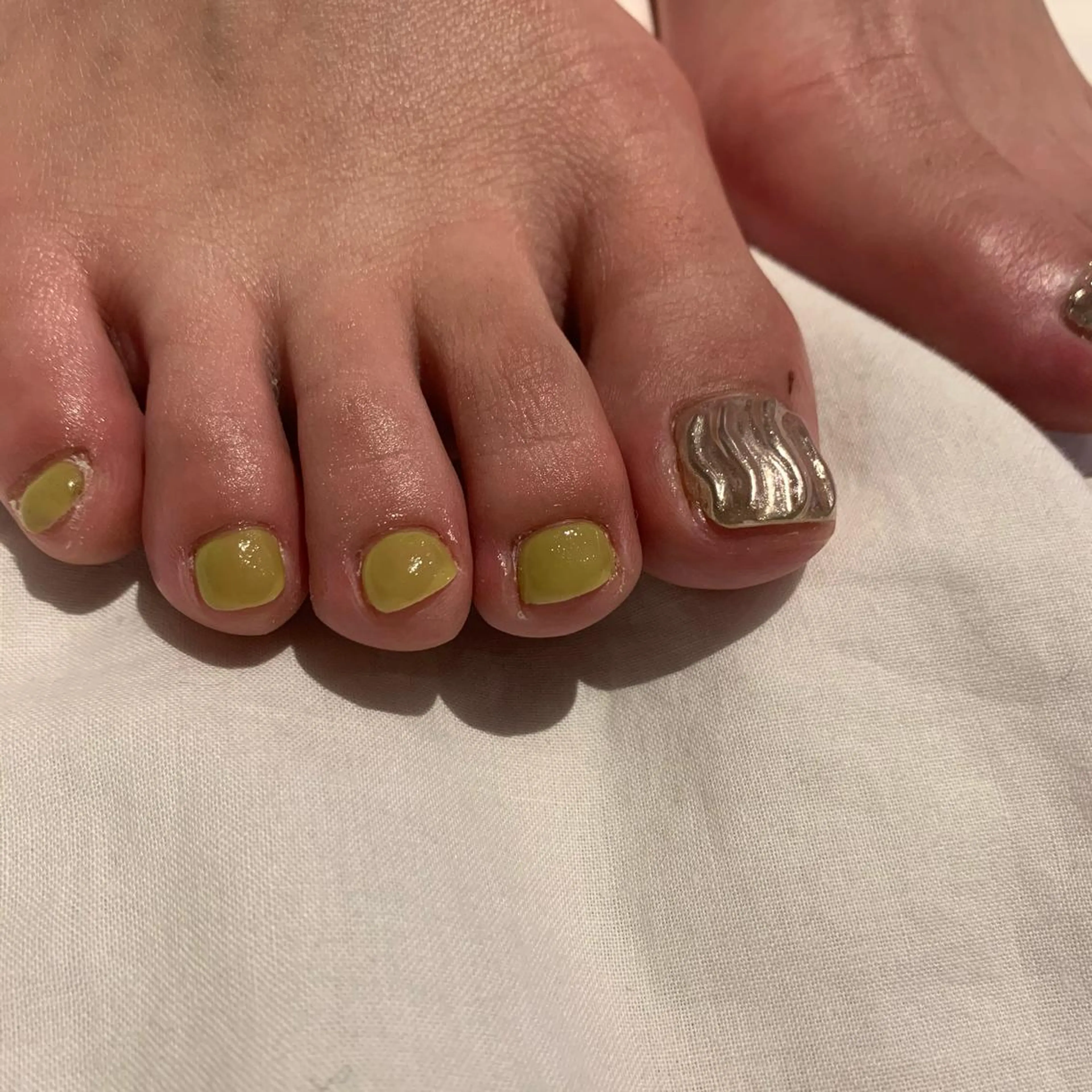 ネイル フットネイル 山本 理紗子のネイルデザイン