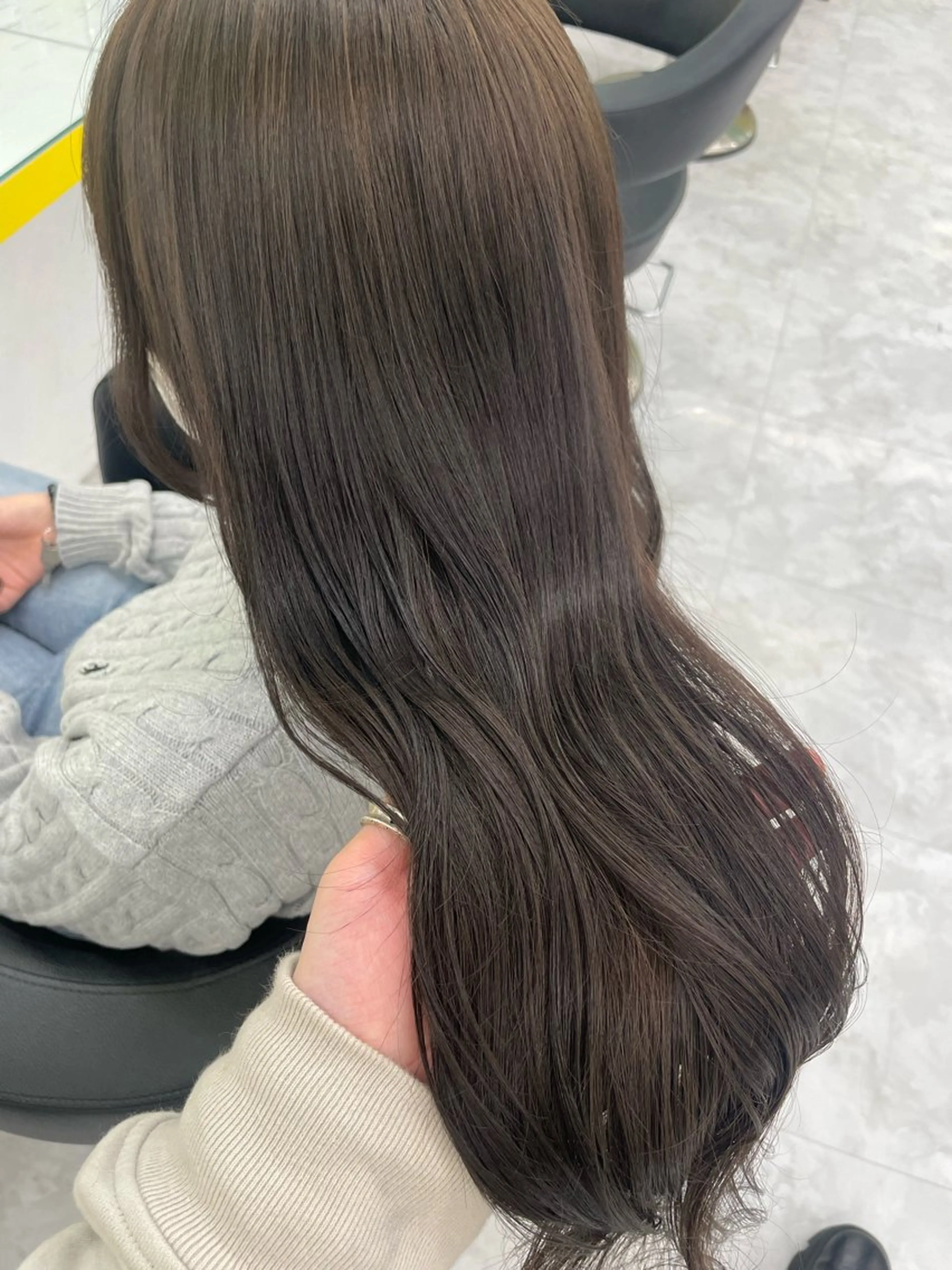 ロング カラー ヘアアレンジ カット ヘアカラー トリートメント ☁️透明感✖️ トレンド☁️りくのヘアスタイル