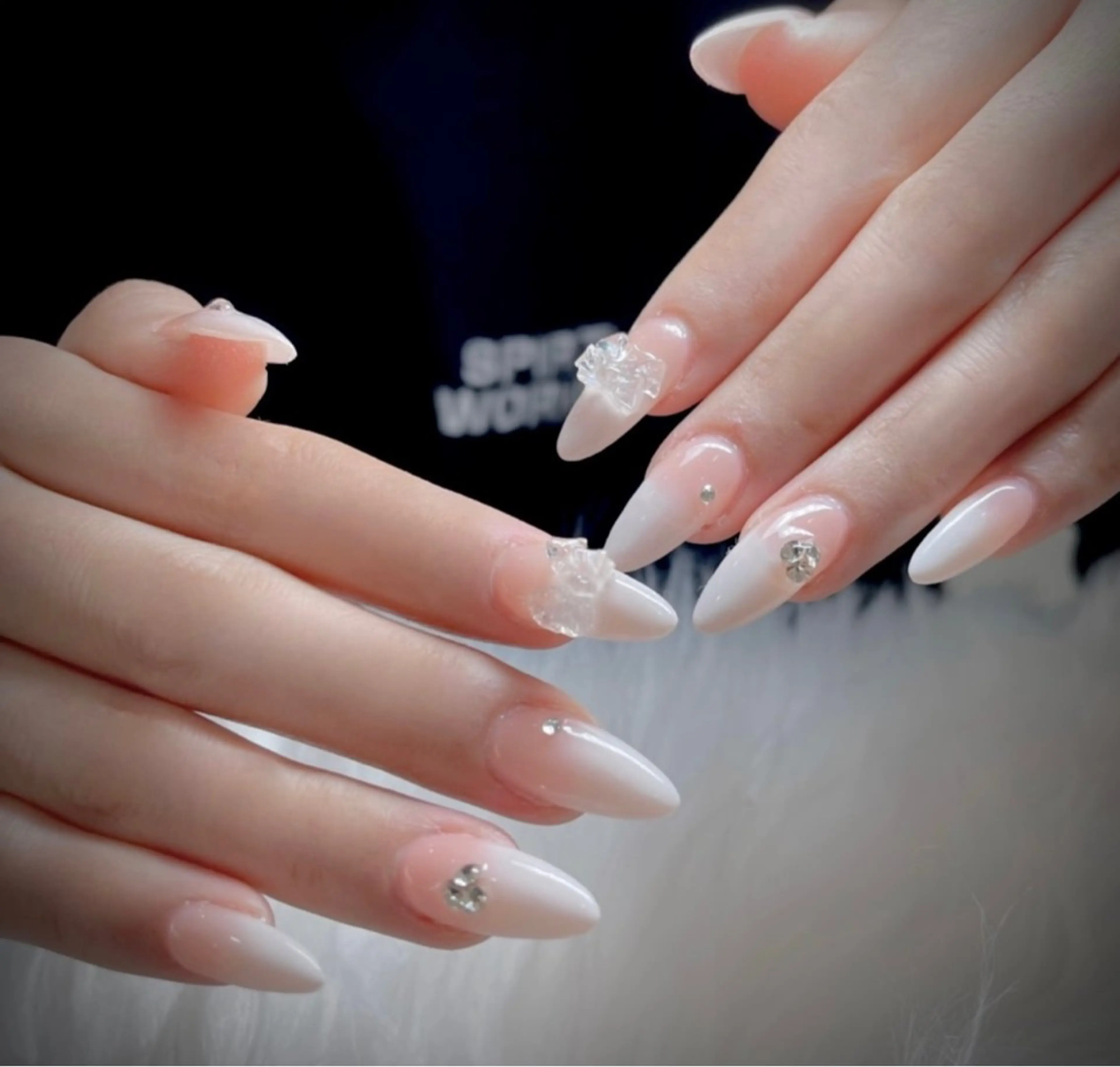 シンプル6本デザインの写真