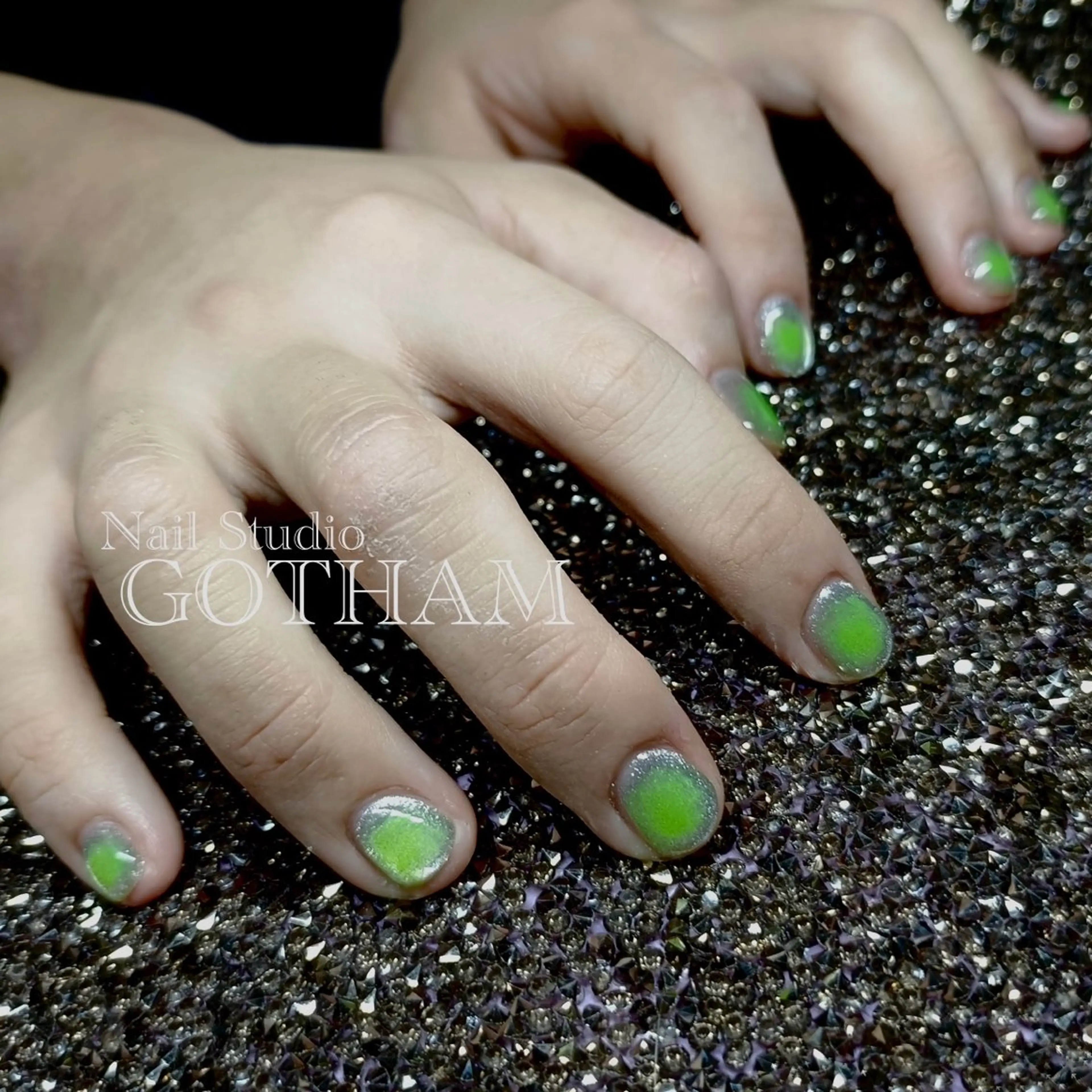 ネイル アートネイル ハンドネイル Nail Studio GOTHAM所属・高円寺駅からすぐ🌈 ネイルGOTHAMのネイルデザイン