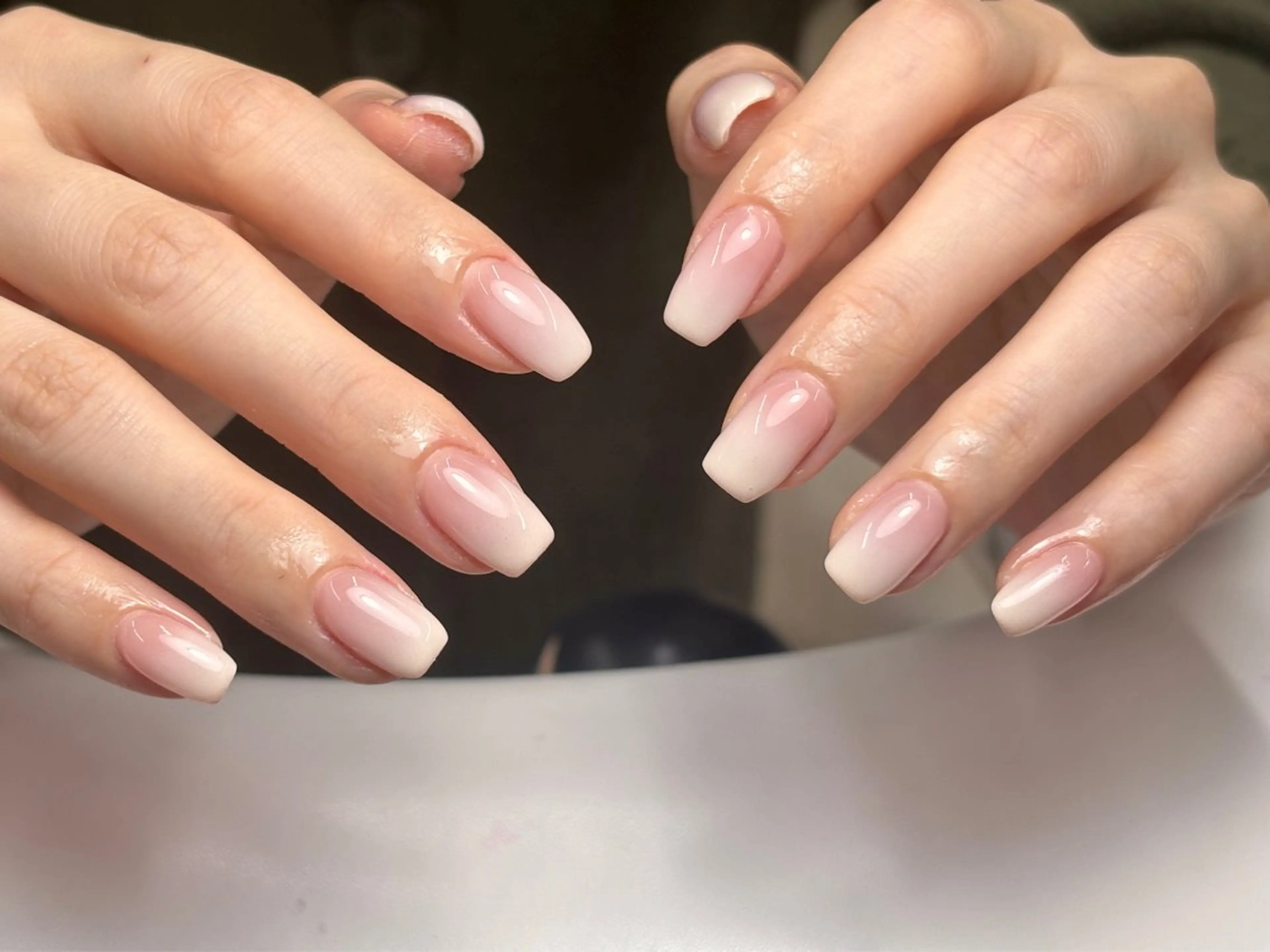 ショート ハンドネイル トゥー フエンのネイルデザイン