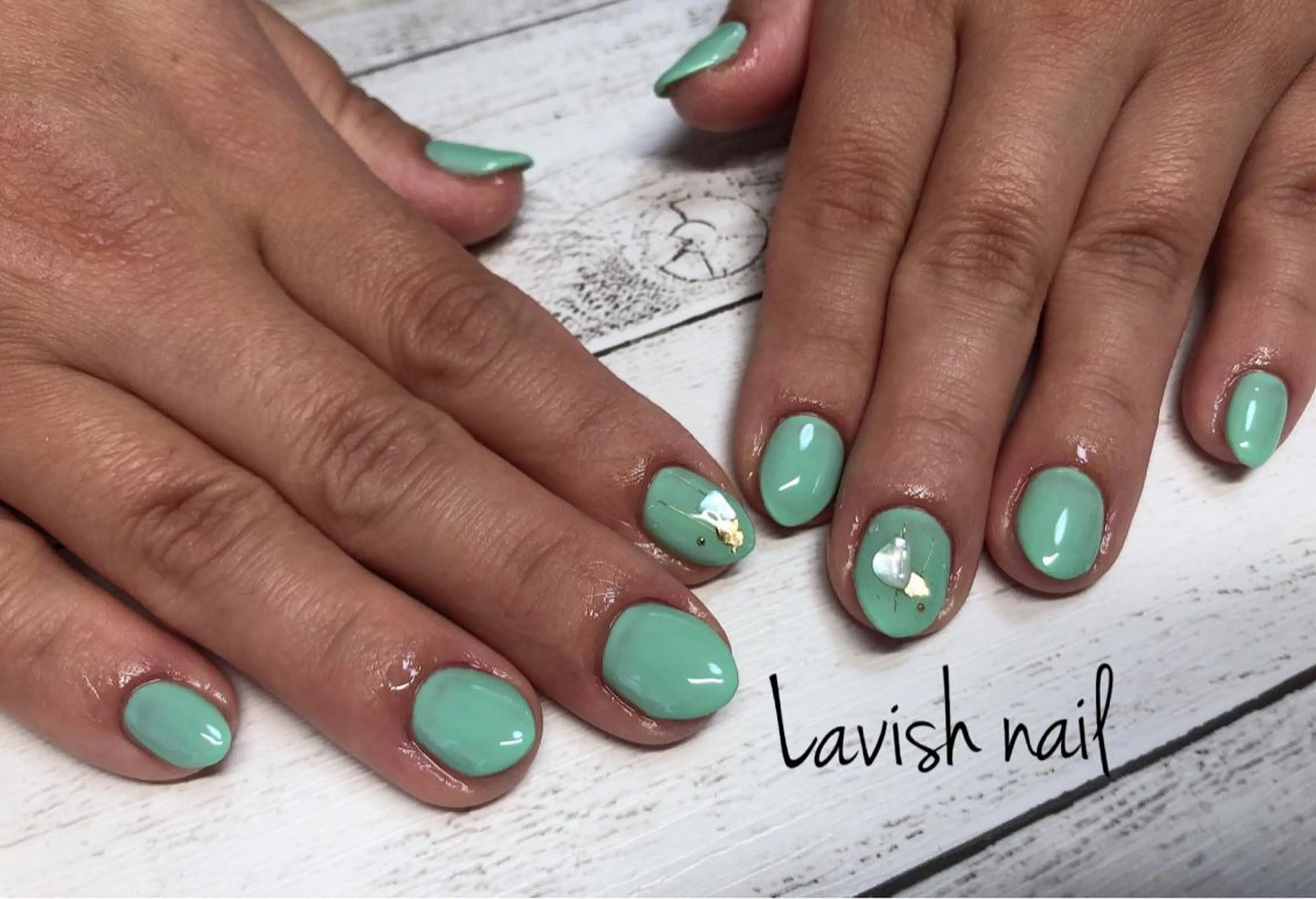 ネイル ハンドネイル Lavish nailのネイルデザイン