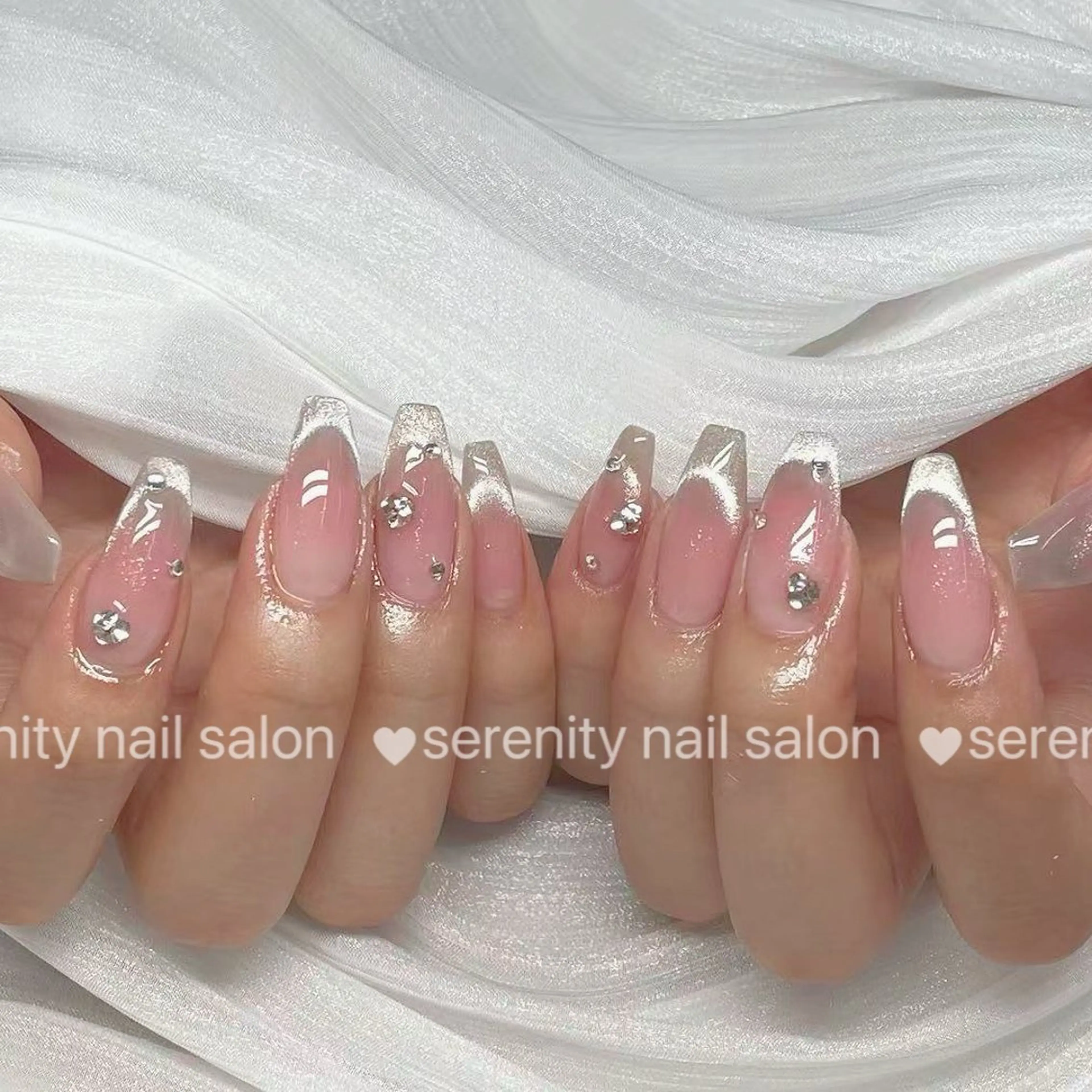 ネイル ハンドネイル ハンドケア ✨Serenity Nail salonのネイルデザイン