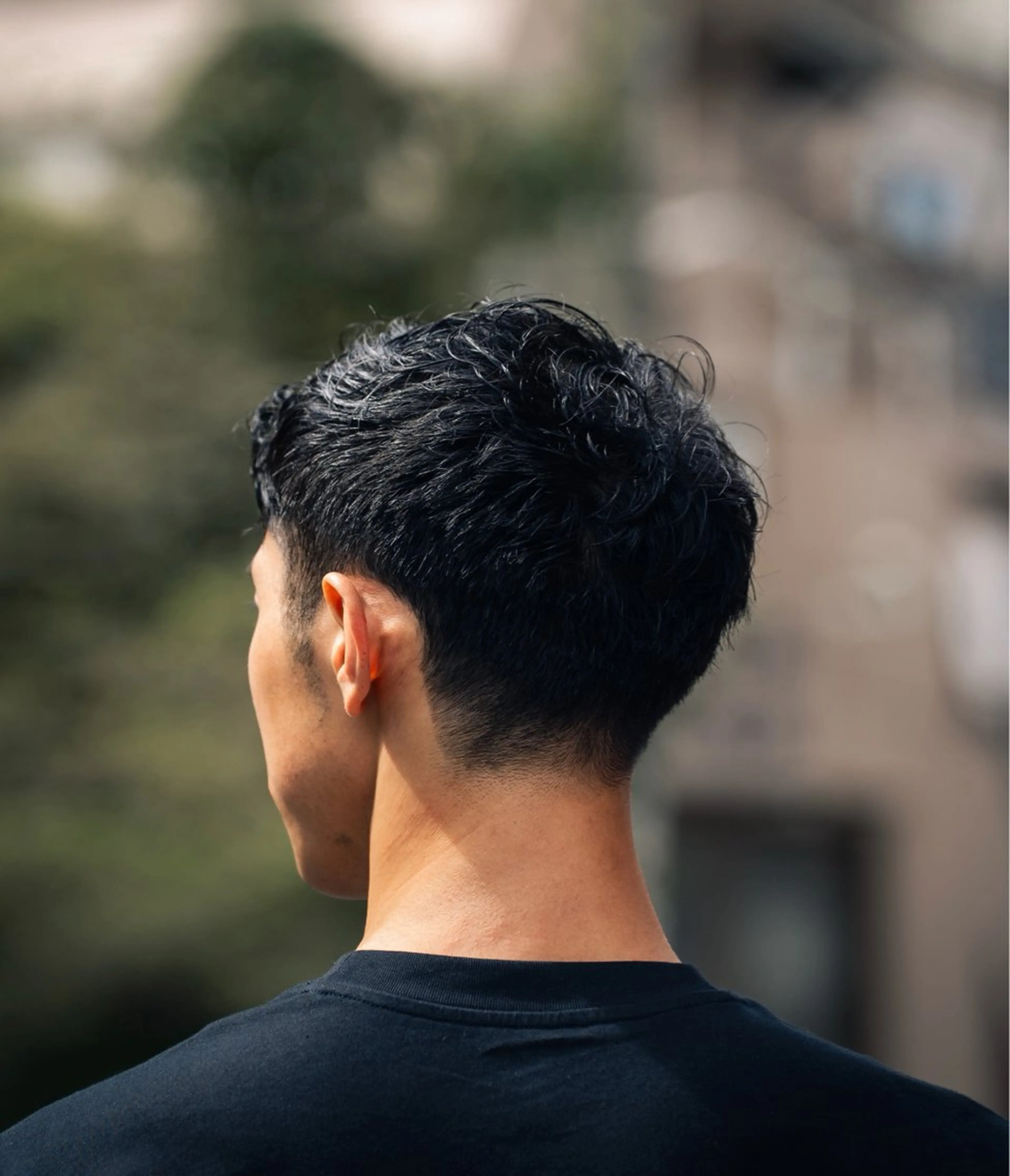 ショート カラー パーマ メンズ 刈り上げ くせ毛 🔗メンズサロン🔗 Kieのヘアスタイル