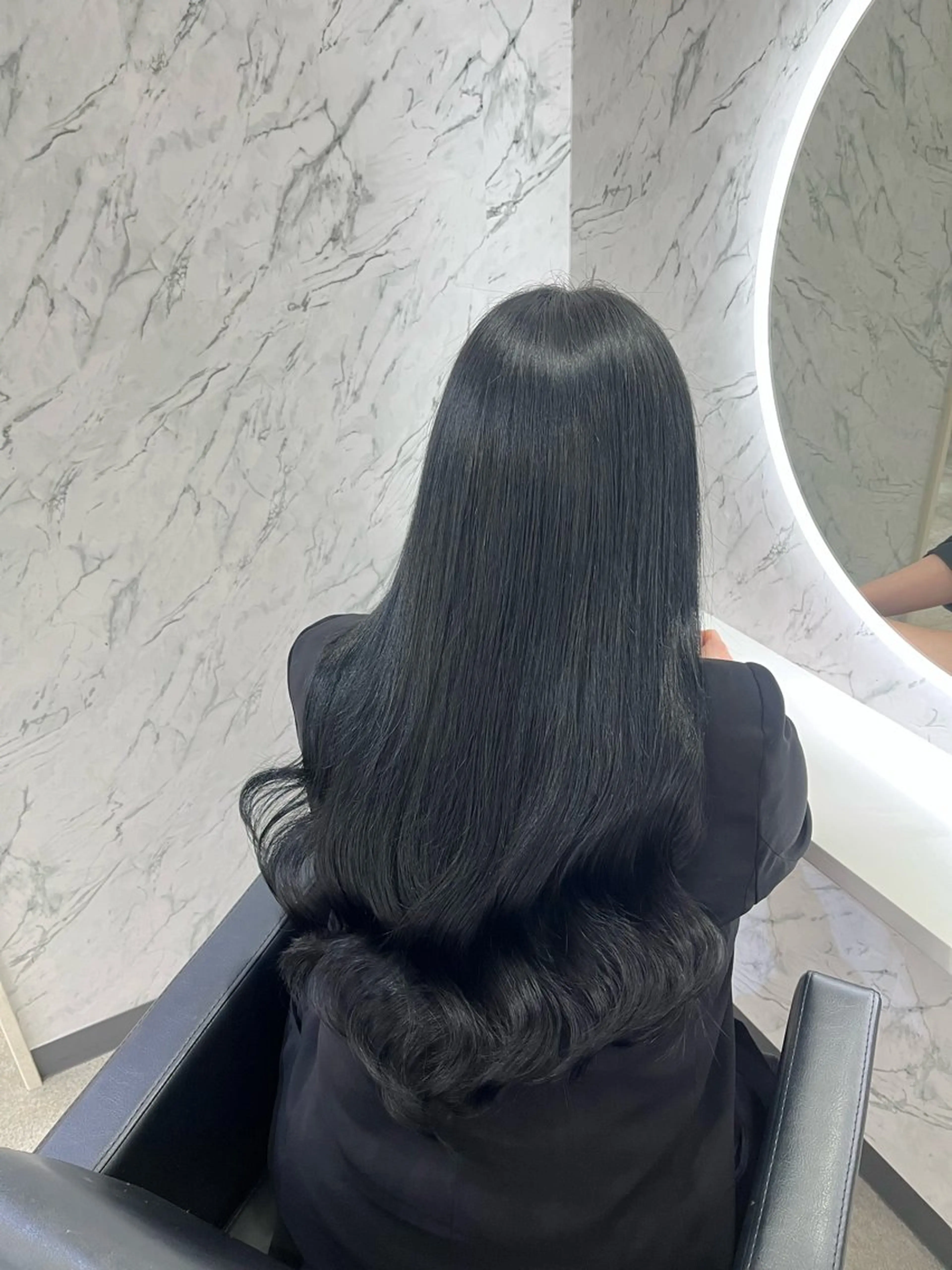 ロング カラー ヘアカラー エクステ 🐈‍⬛ララモアナ yuri🐈‍⬛のヘアスタイル