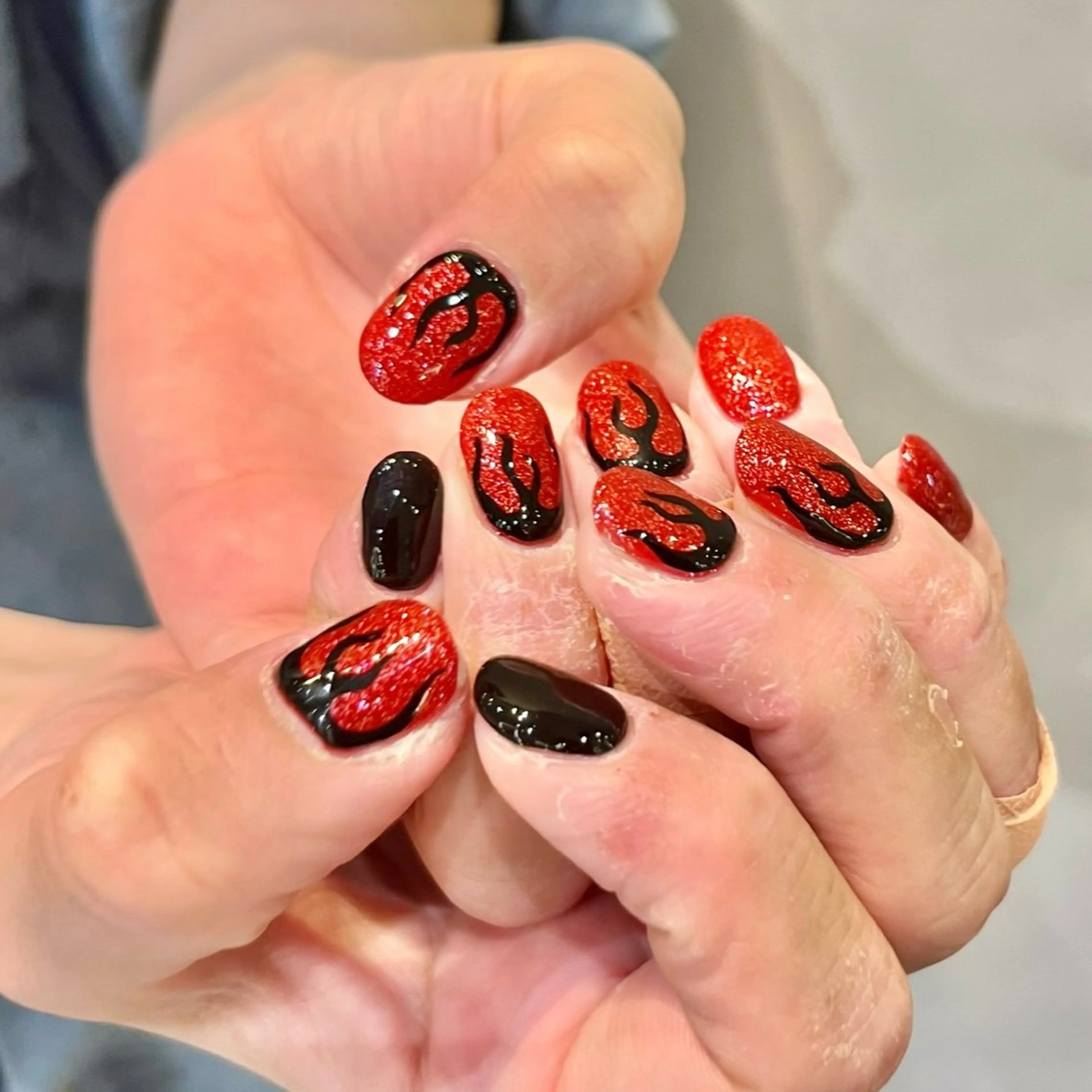 ネイル フラッシュネイル フットネイル ジェルネイル ラメ(グリッター) ラメグラデーション ハンドネイル beautysalonLino所属・ネイルサロン ⭐︎Linoのその他イメージ