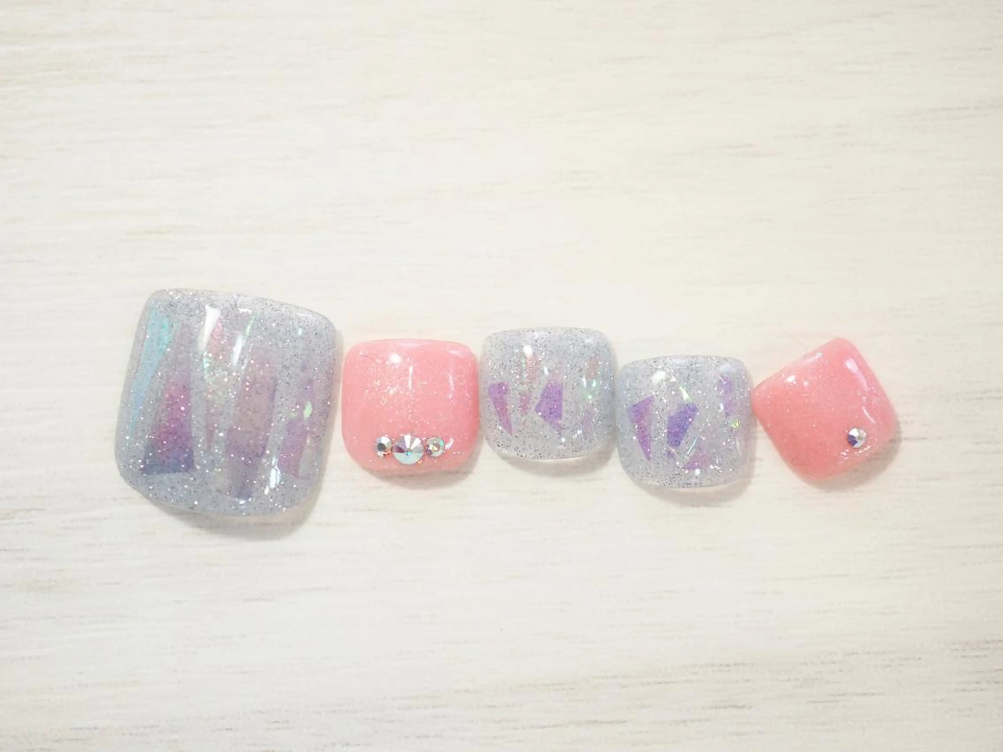 ネイル フットネイル トップネイリスト Ribbon立川店のネイルデザイン