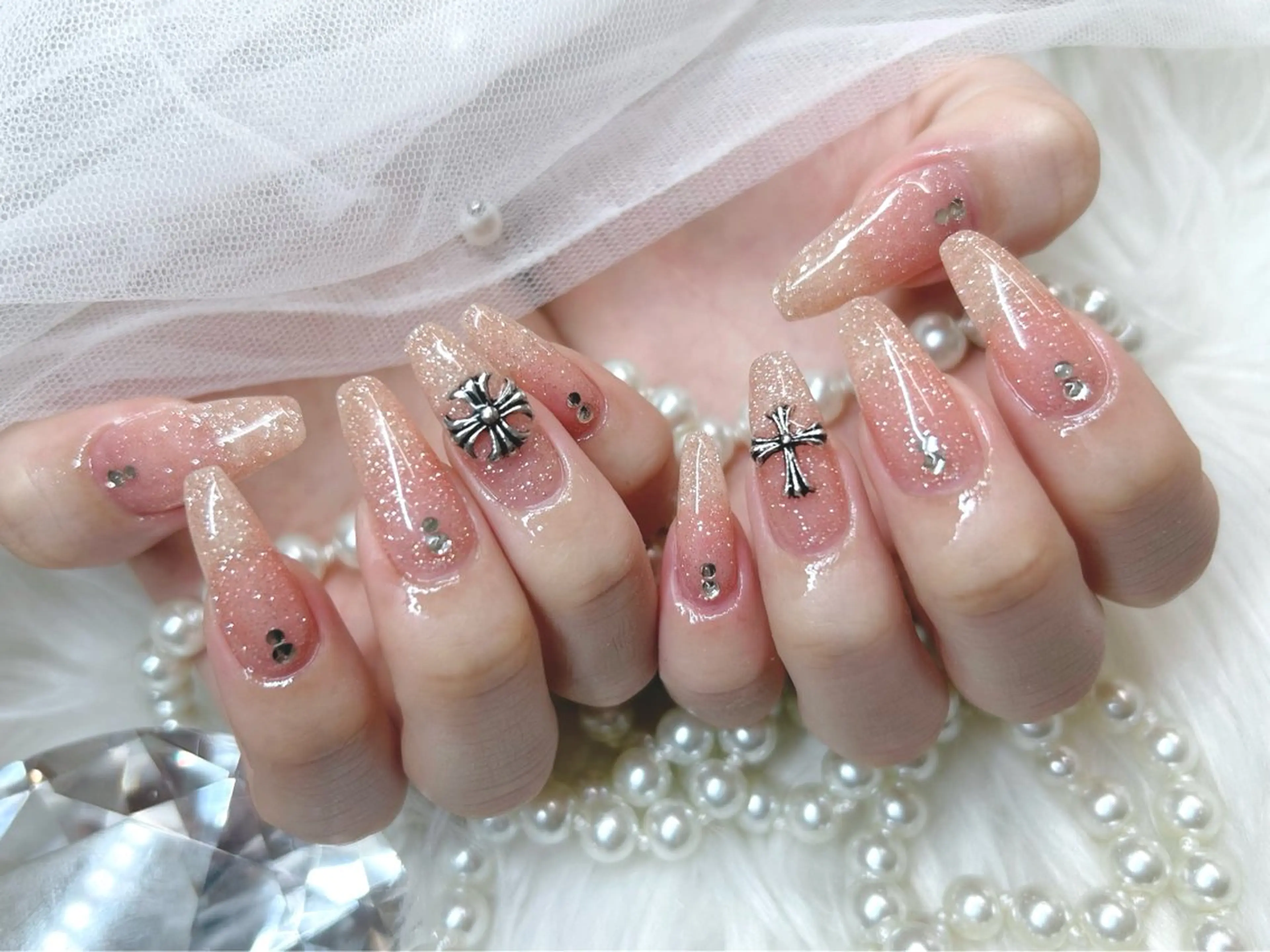 ロング ハンドネイル Nailsalon Angeのネイルデザイン