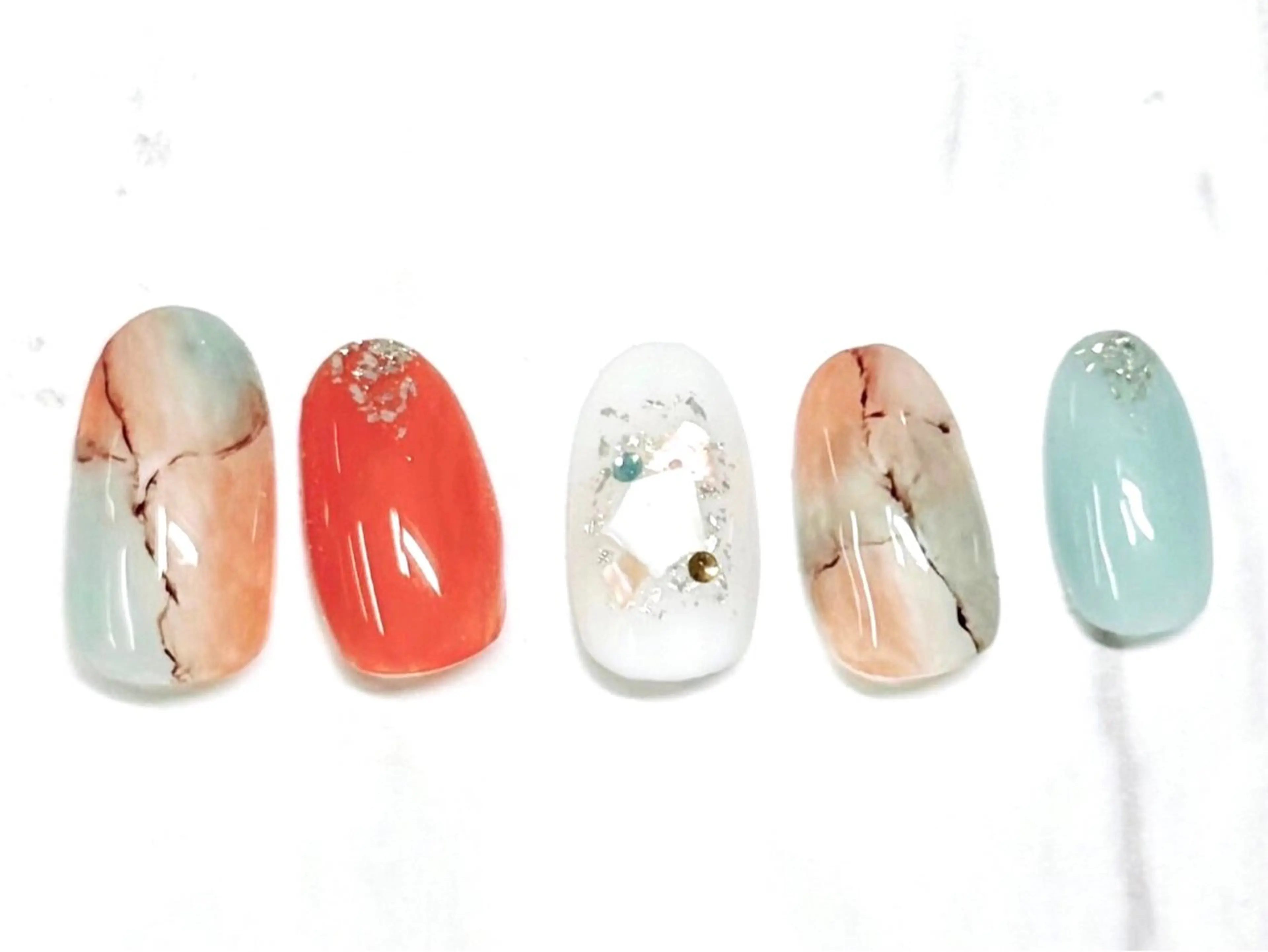 ネイル ハンドネイル プティリボン 武蔵小金井店のネイルデザイン