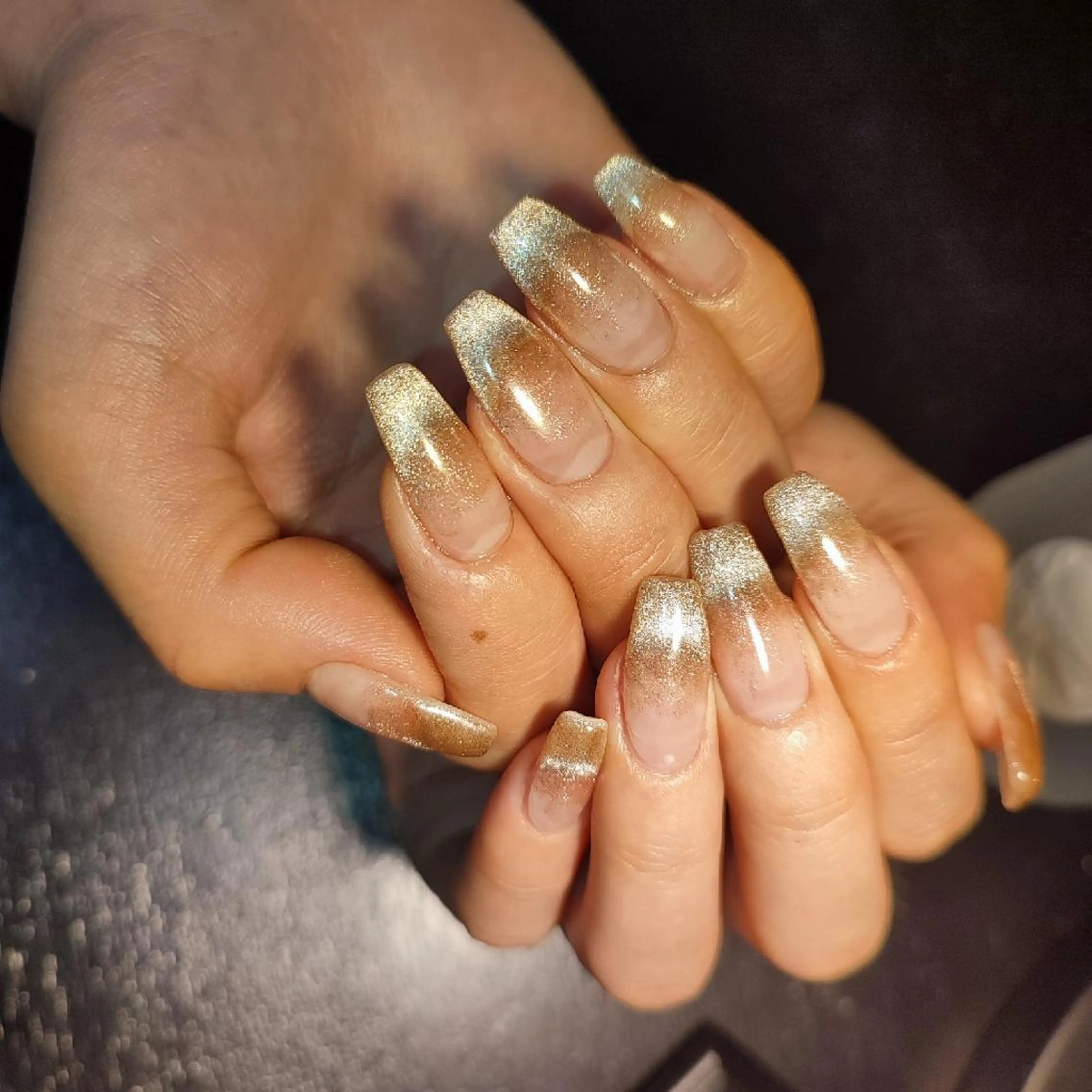 ネイル ハンドネイル RUNWAY 　　の眉毛・アイブロウイメージ