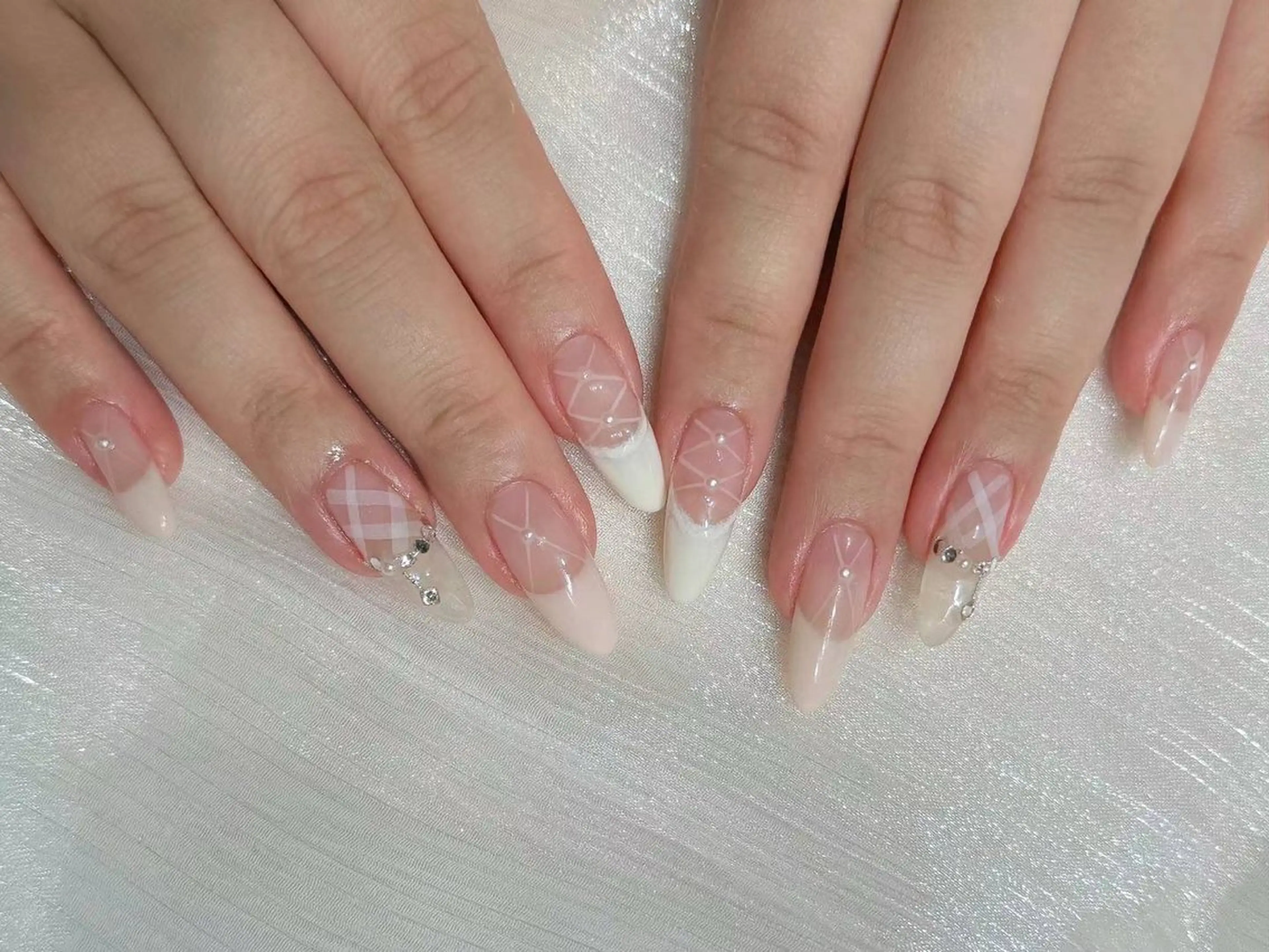 ネイル アートネイル フラワーネイル フットネイル ジェルネイル マグネットネイル Babarla Nailのネイルデザイン