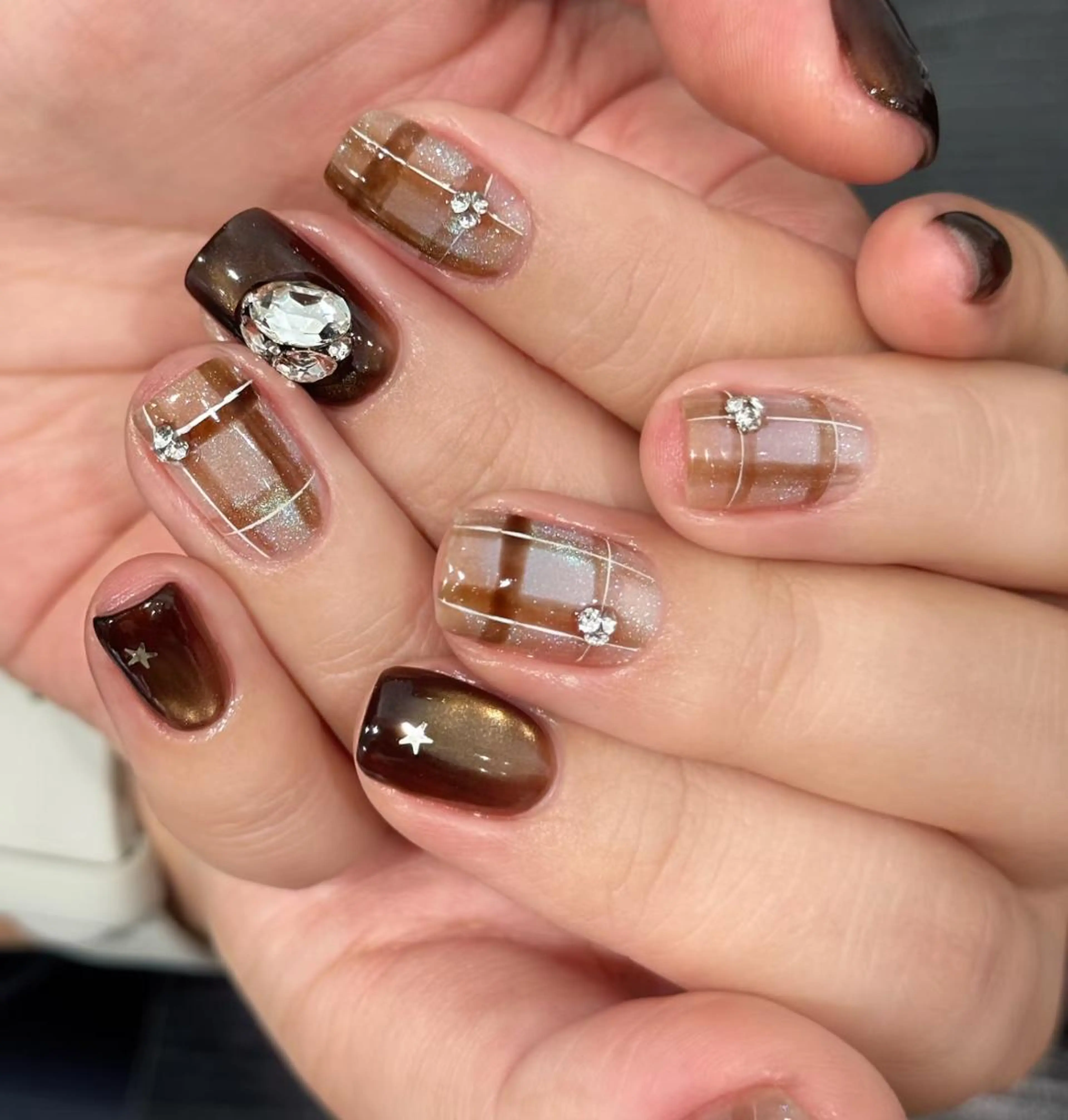 ネイル ハンドネイル 🎀 Ayaka_nailのネイルデザイン