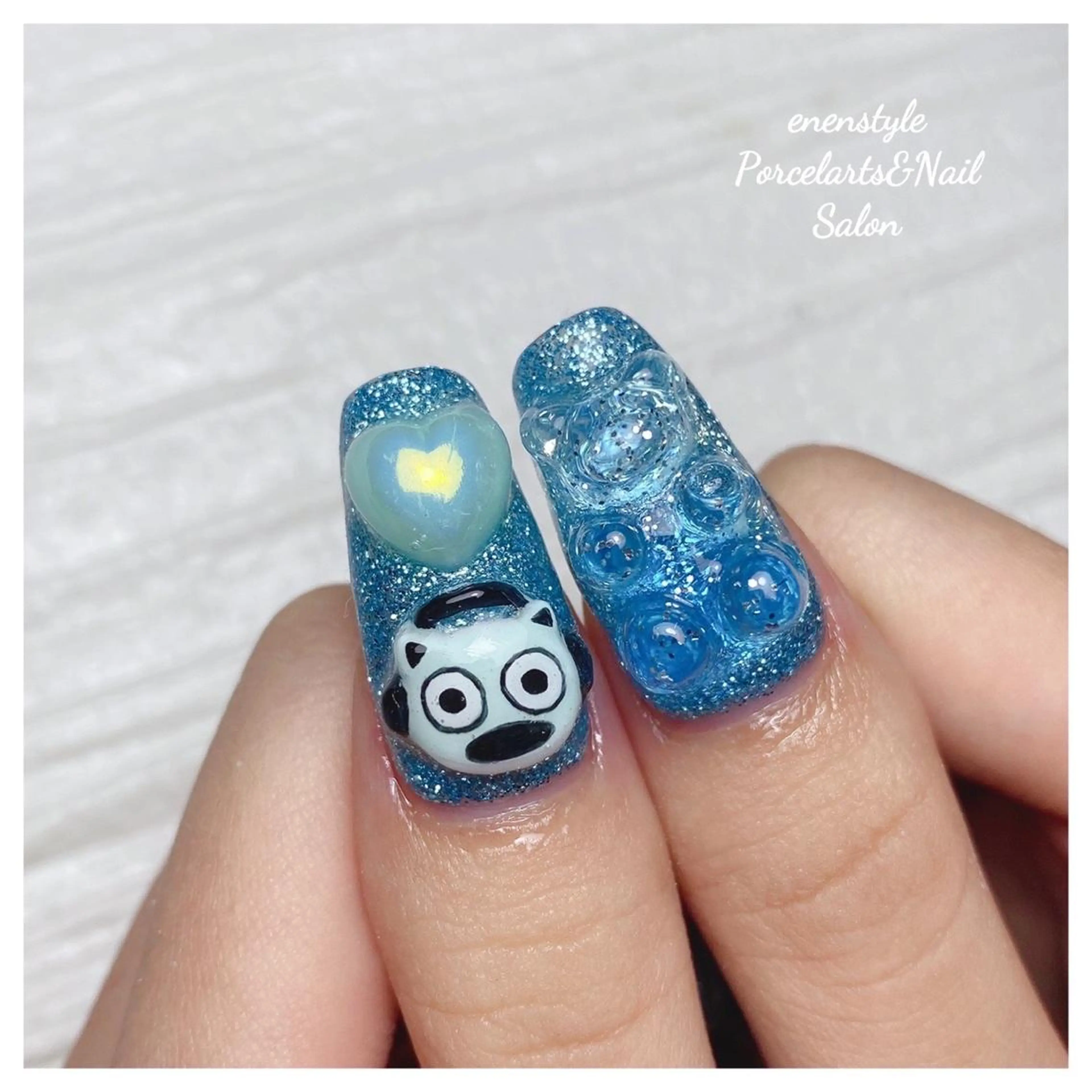 ミディアム ネイル 👑enen style👑のネイルデザイン