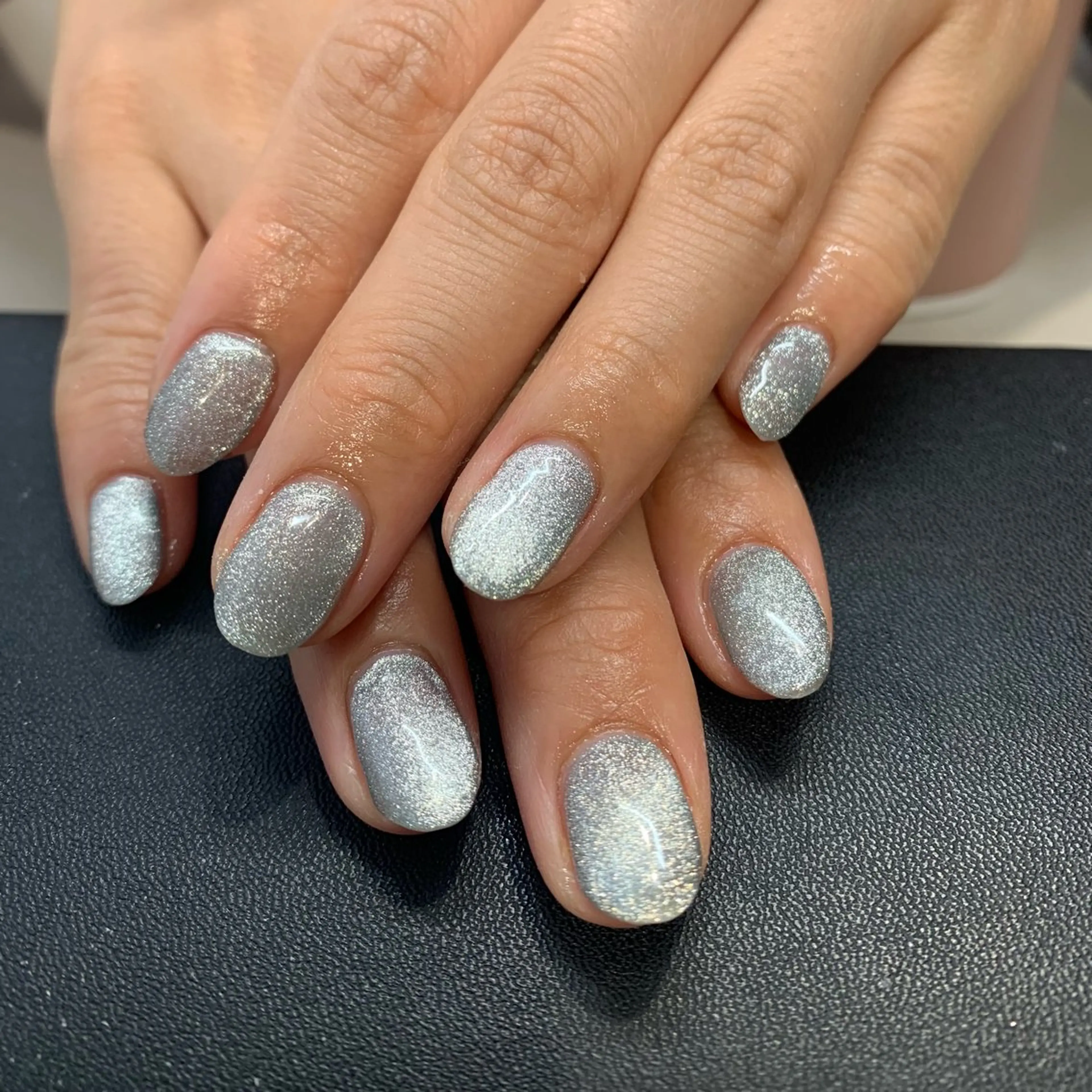 ネイル マグネットネイル &robe yurieのネイルデザイン