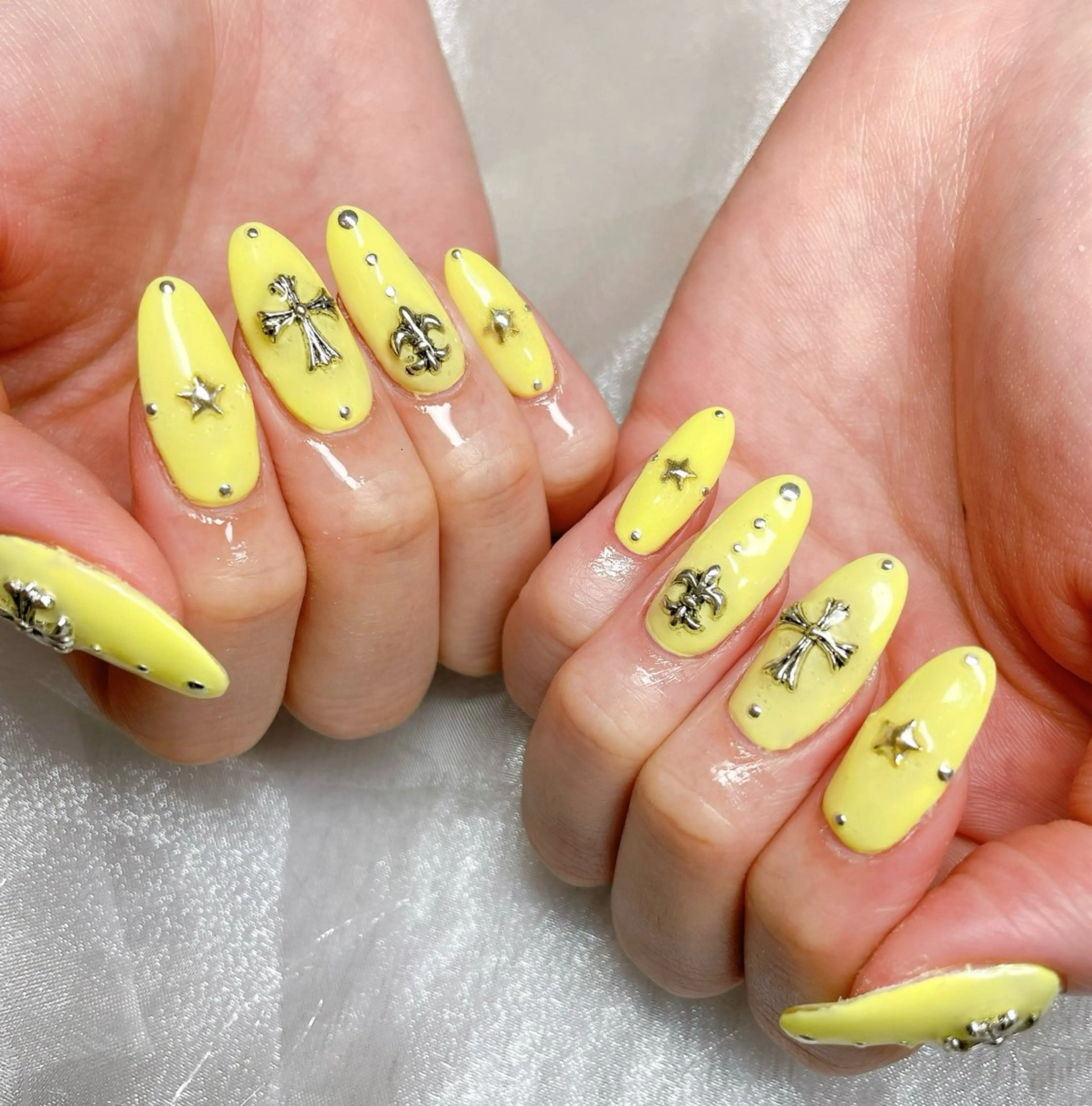 ネイル GAL_ NAILのネイルデザイン