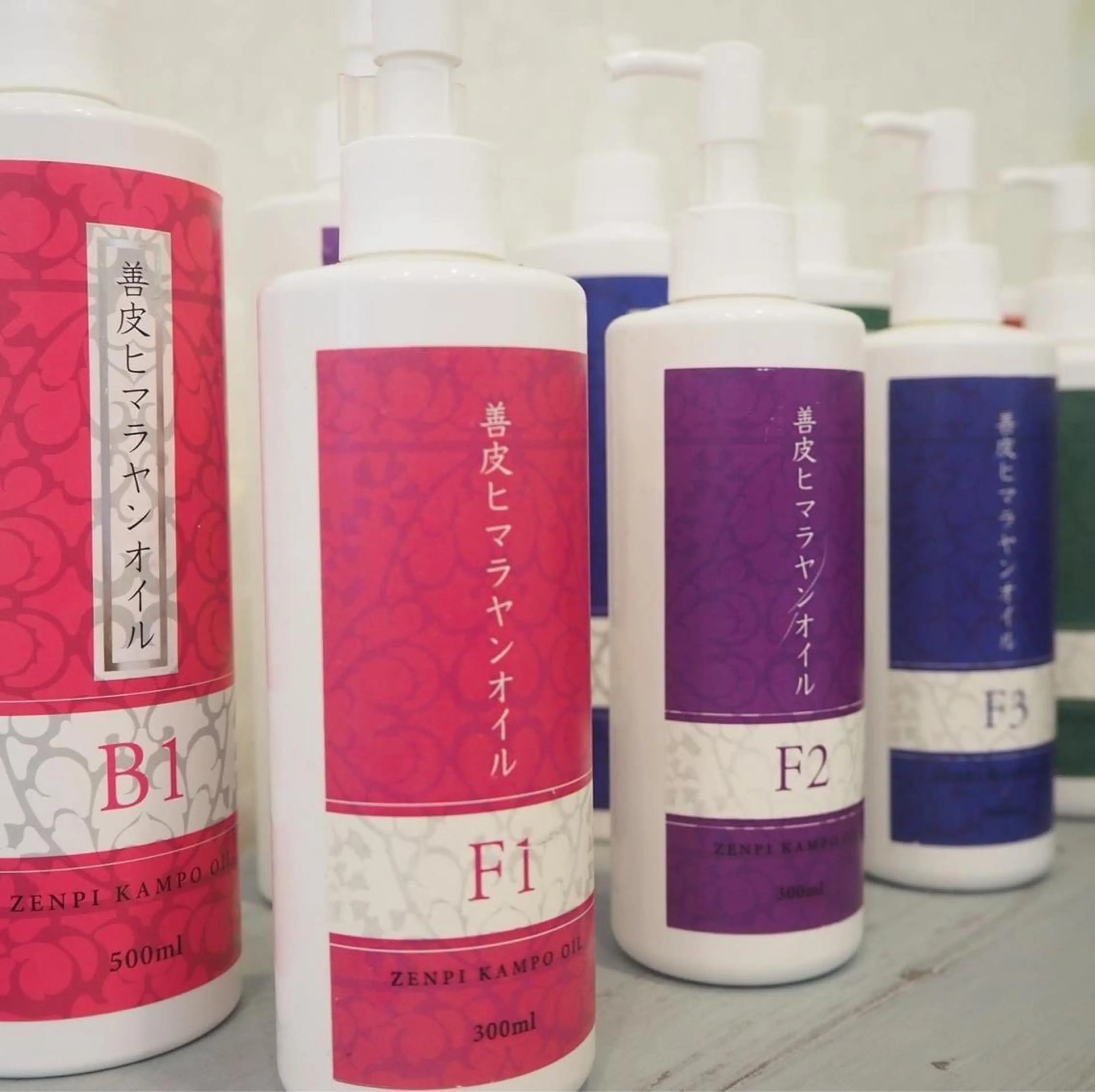 rasera所属・rasera コラボ予約のネイルデザイン