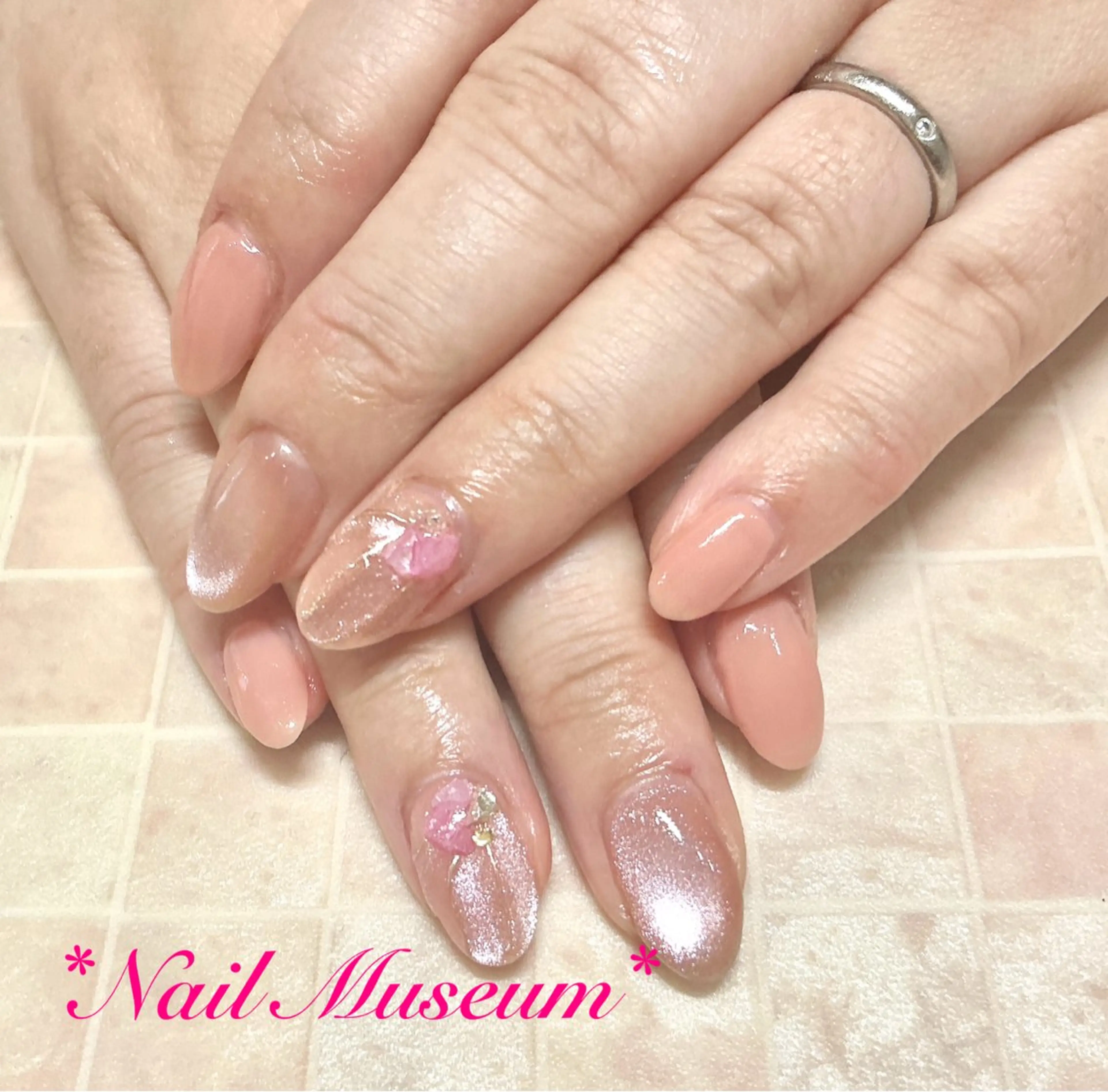 ネイル アートネイル フットネイル フレンチネイル ジェルネイル ハート ハンドネイル マグネットネイル💛 Hayakawaのネイルデザイン