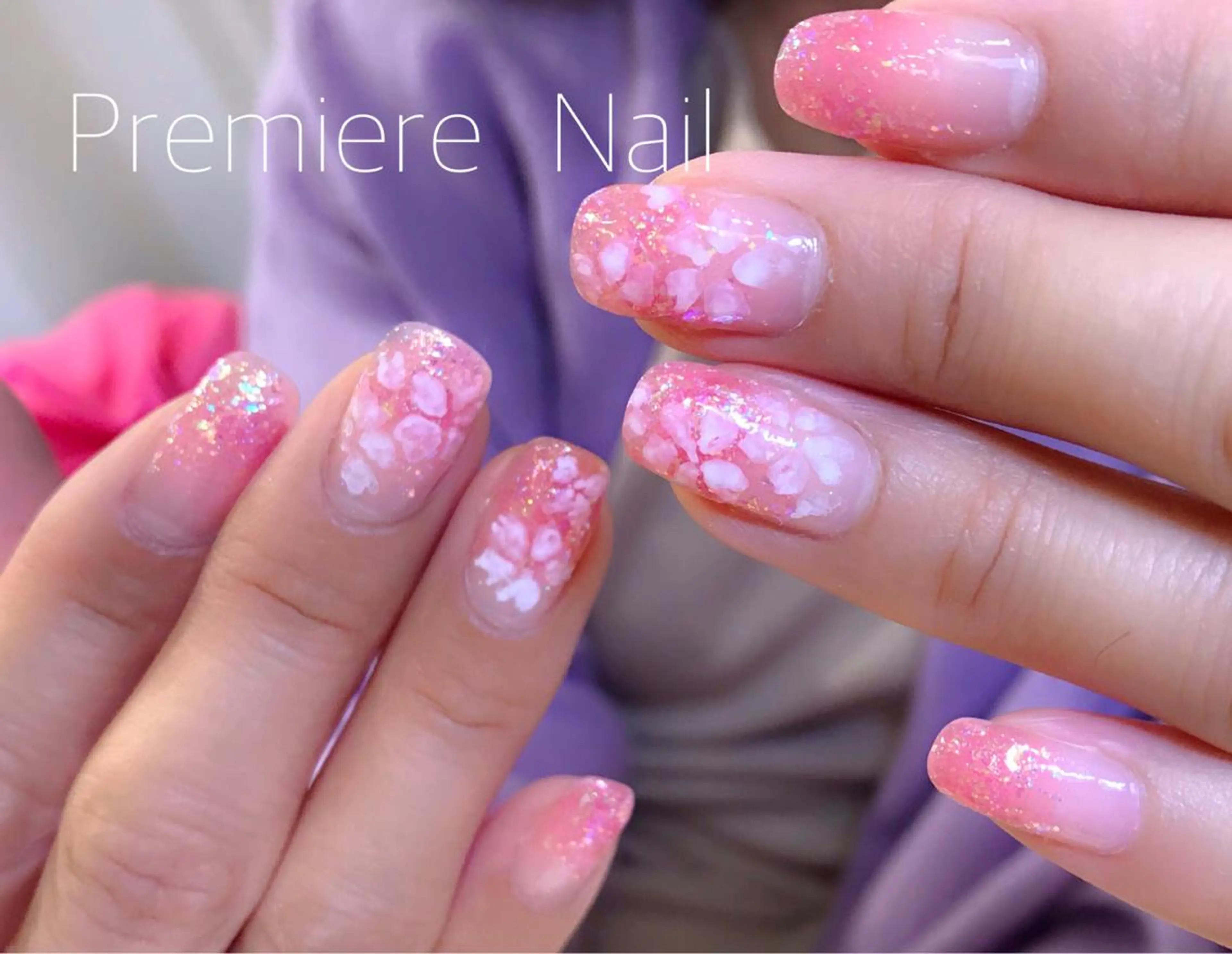 ネイル 桜ネイル グラデーション ラメ(グリッター) ラメグラデーション Premiere Nail商店街店のネイルデザイン
