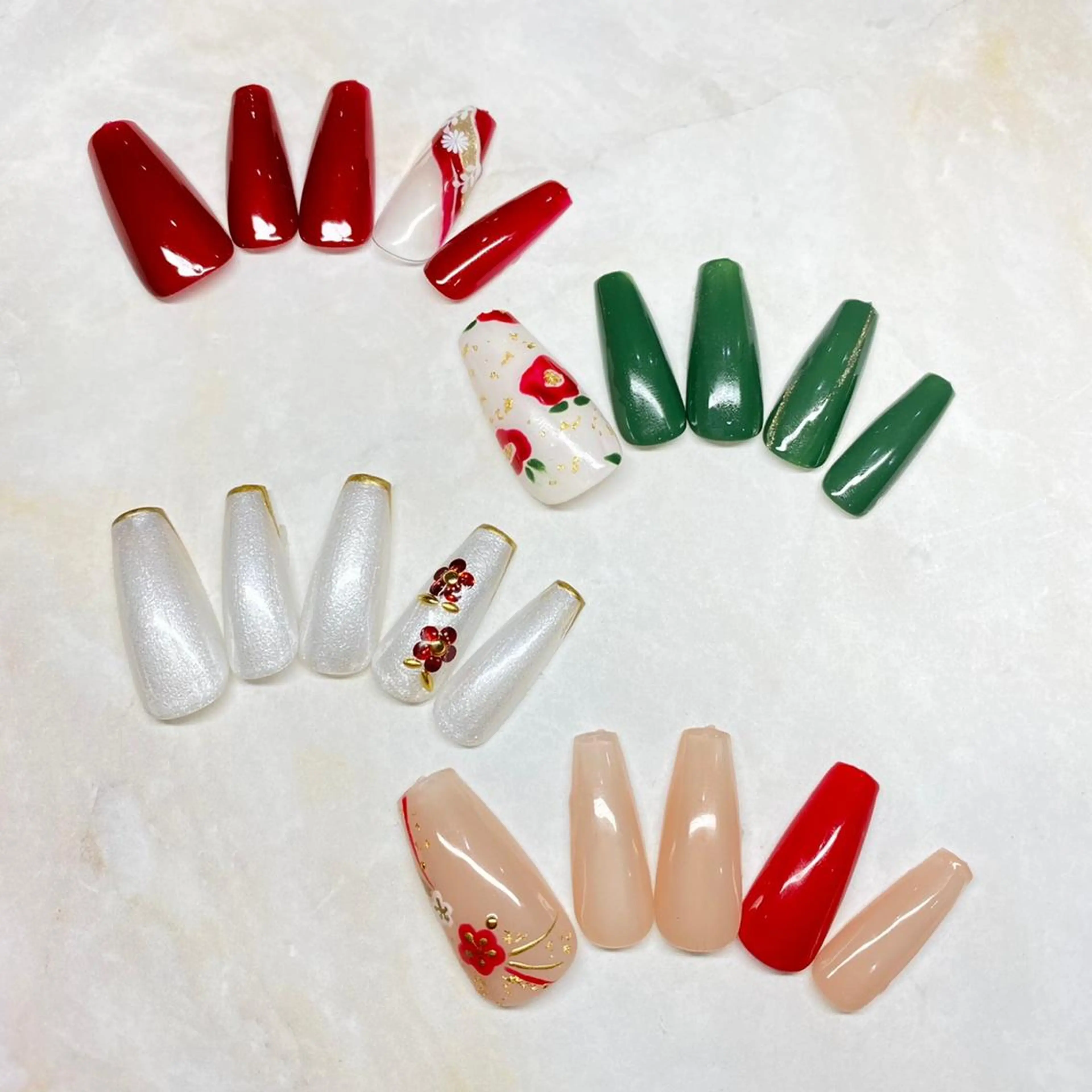 ネイル 成人式 Nail&eye Belire 新宿のネイルデザイン