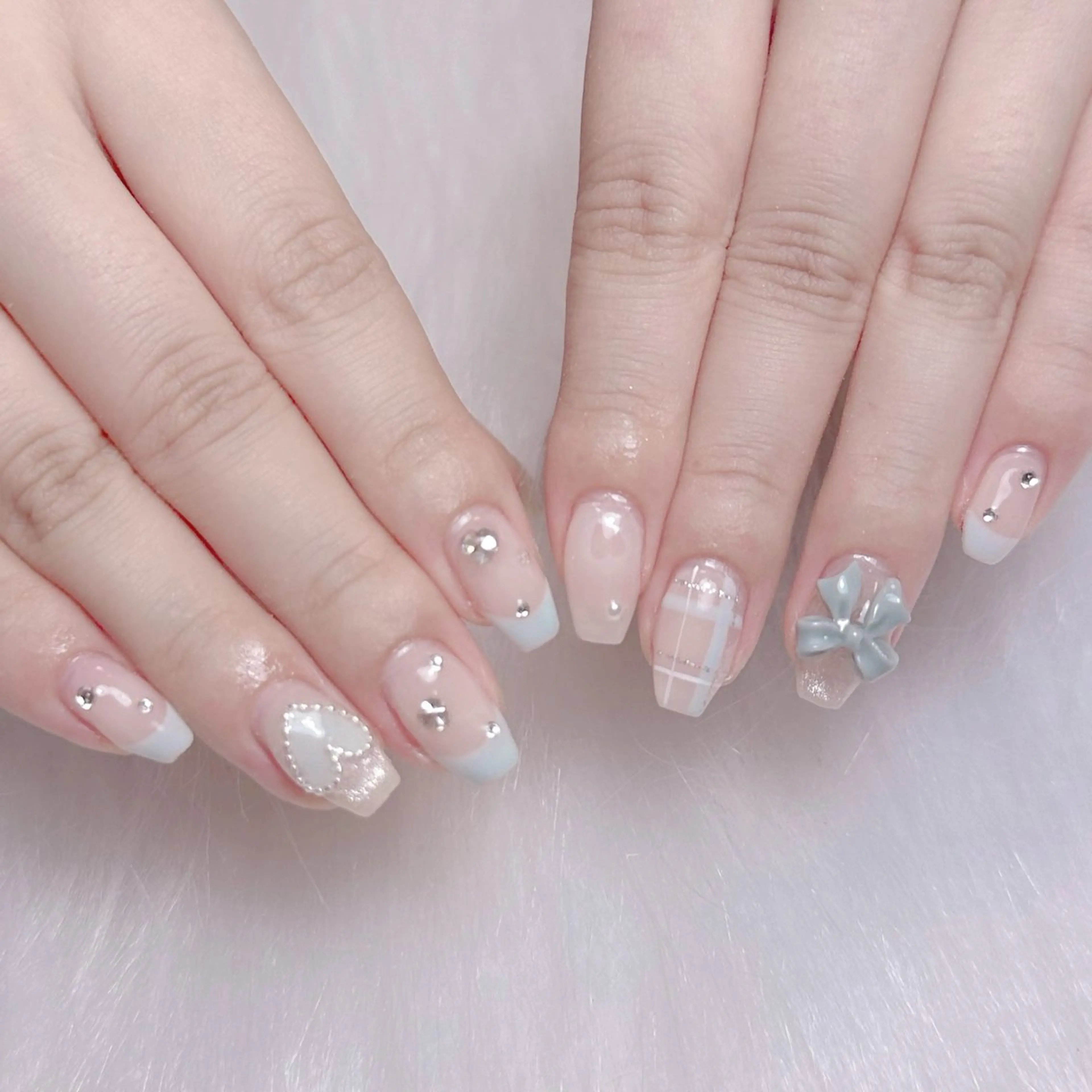 ネイル ハンドネイル Mari 🎀六月移転のネイルデザイン