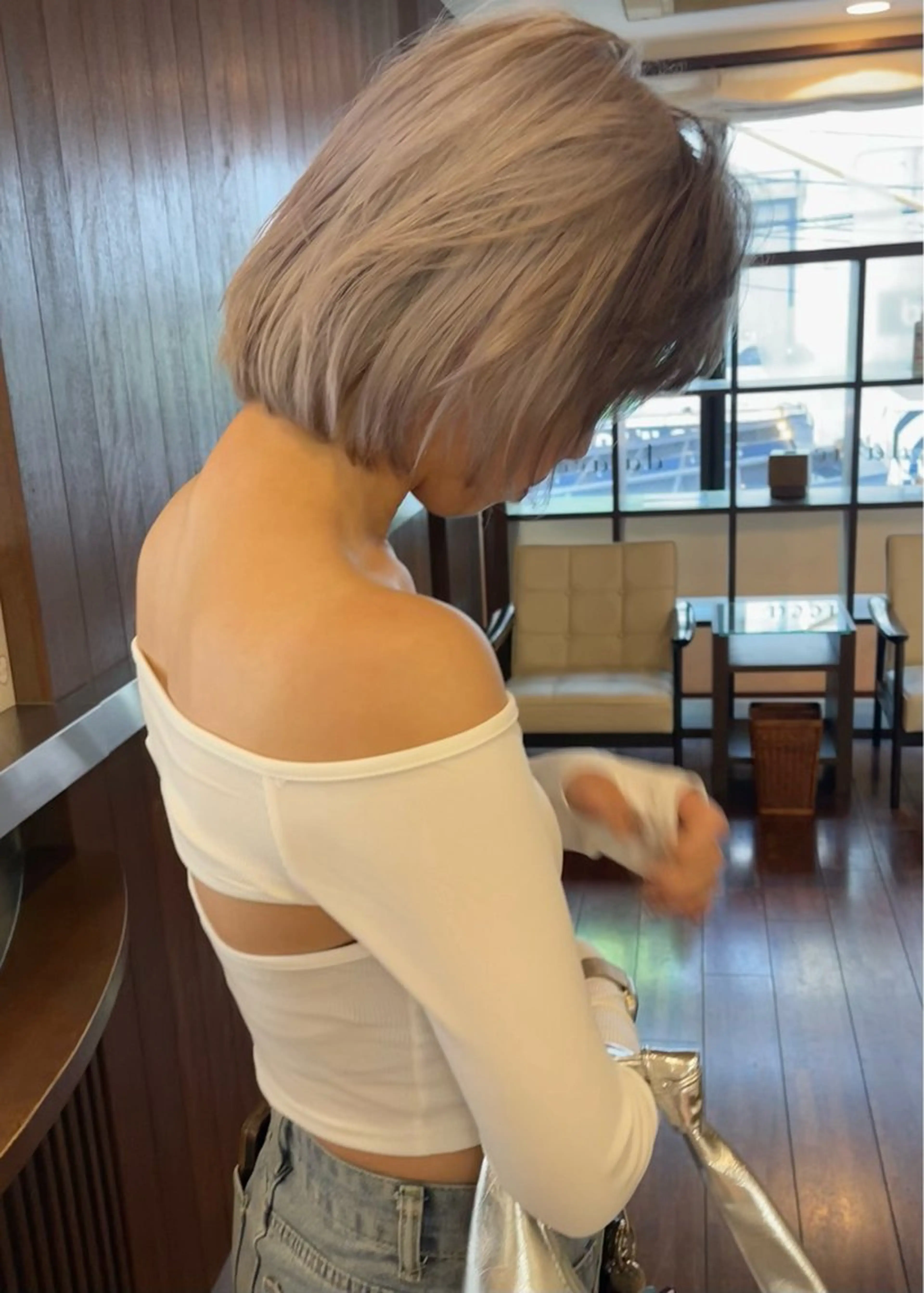 ショート カラー ブラウンカラー カット ヘアカラー トリートメント 髪質改善ｶﾗｰ ｹｱﾌﾞﾘｰﾁ/ﾀﾑのヘアスタイル