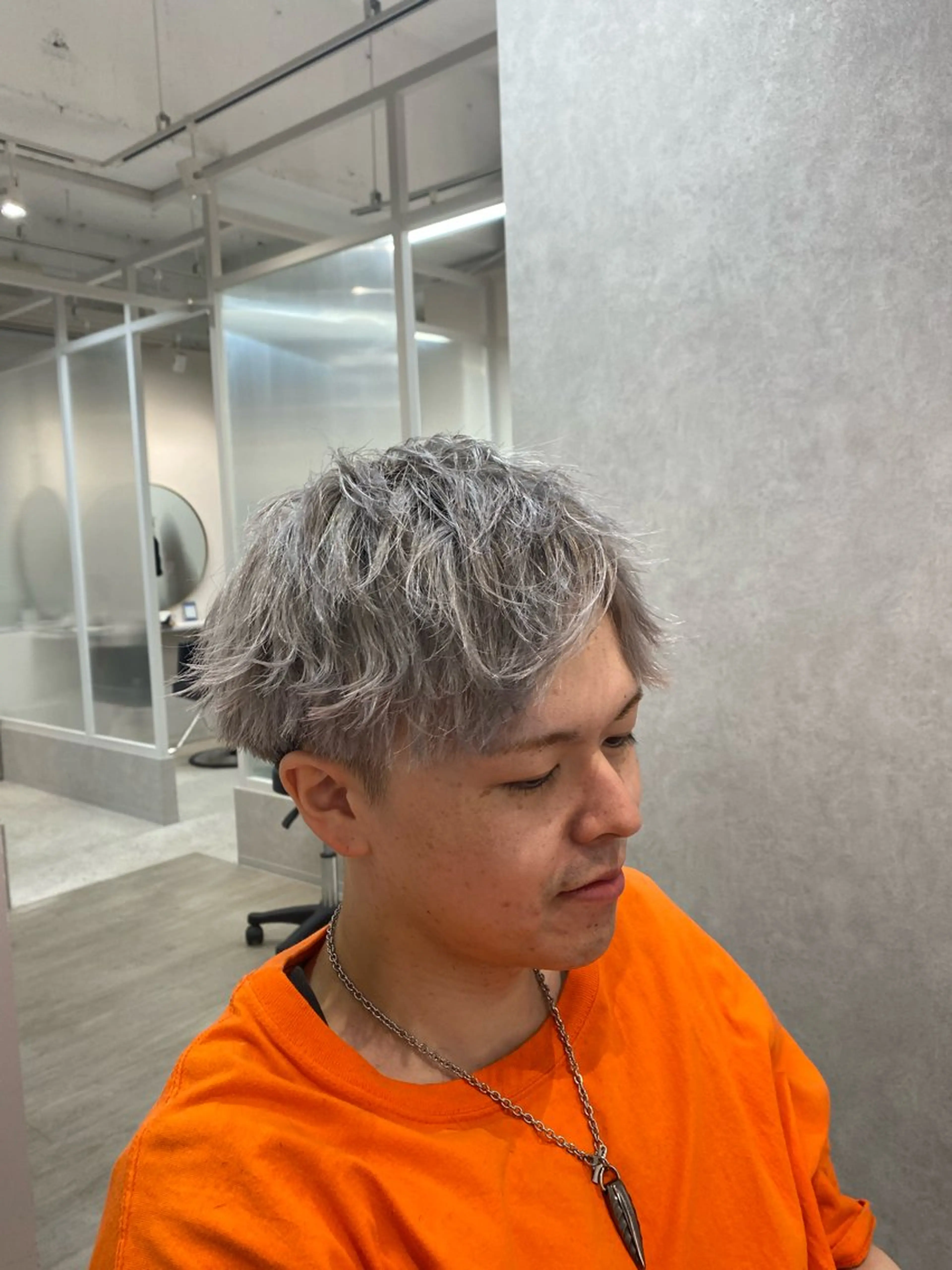 ショート メンズ 韓国🇰🇷艶髪 ケアカラーSHURIのヘアスタイル