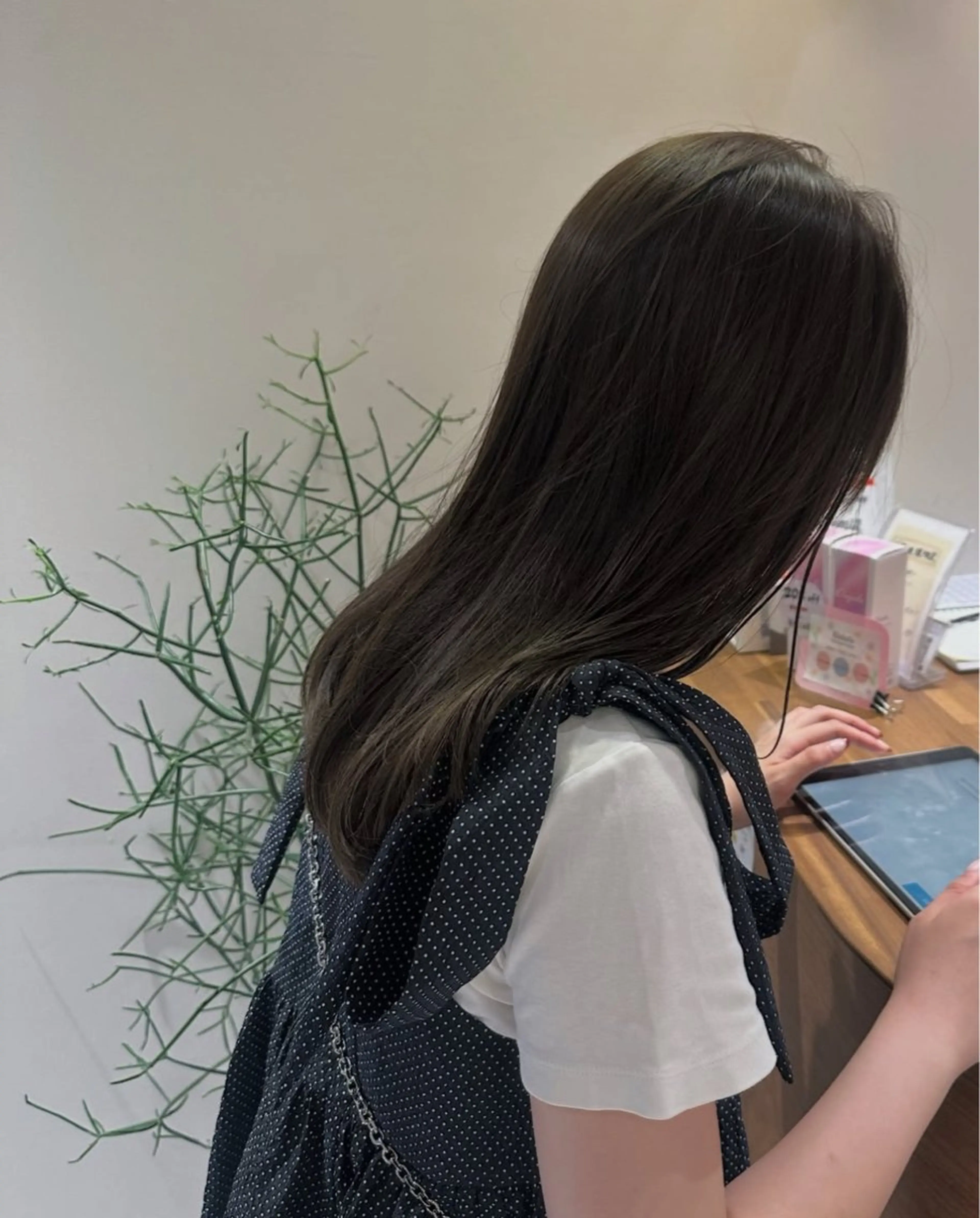 🫧ツヤ髪透明感カラー➕オージュア4step トリートメント✨️の写真