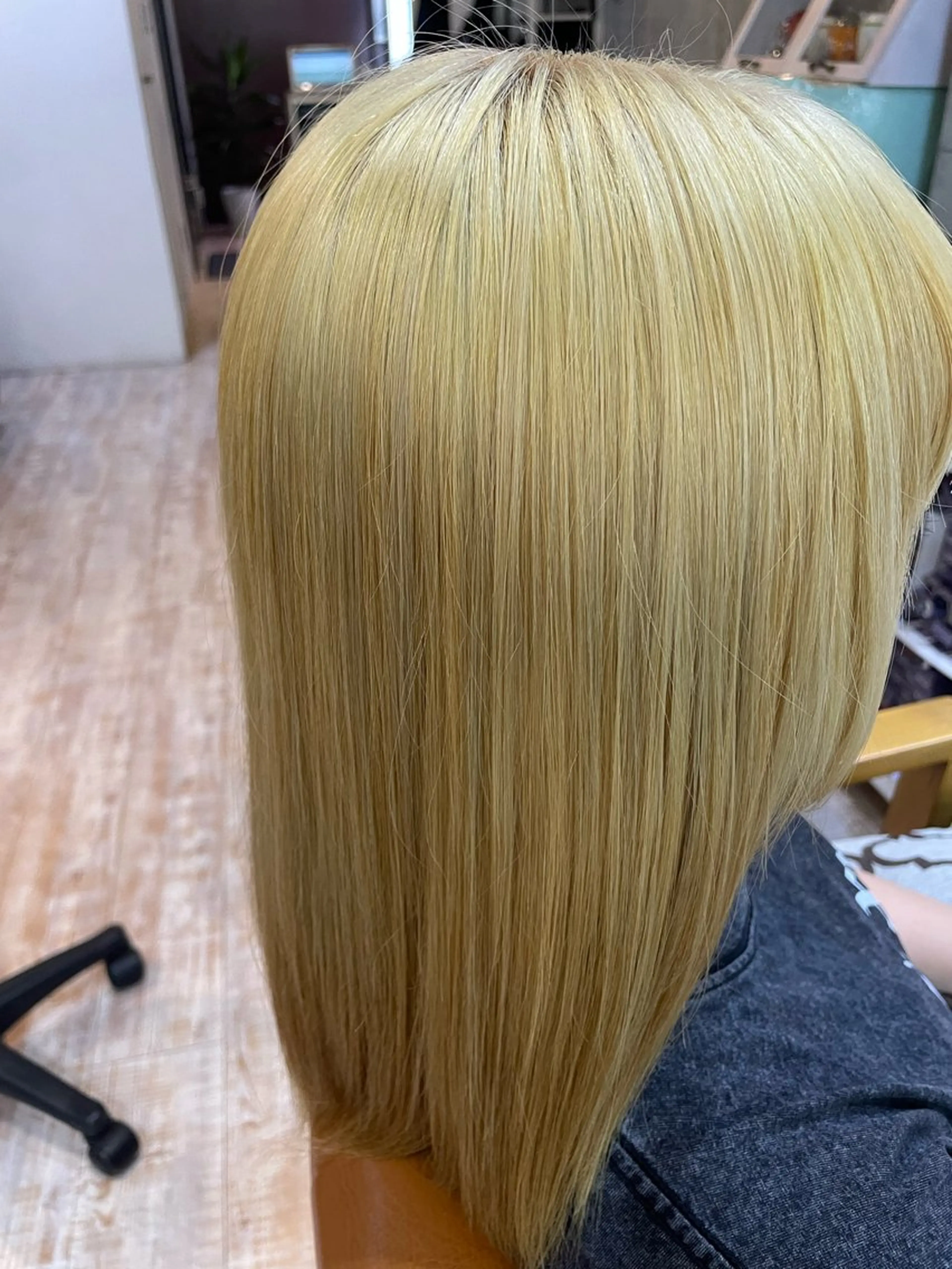 カラー オモルフィ所属・カラーリスト marumoのヘアスタイル