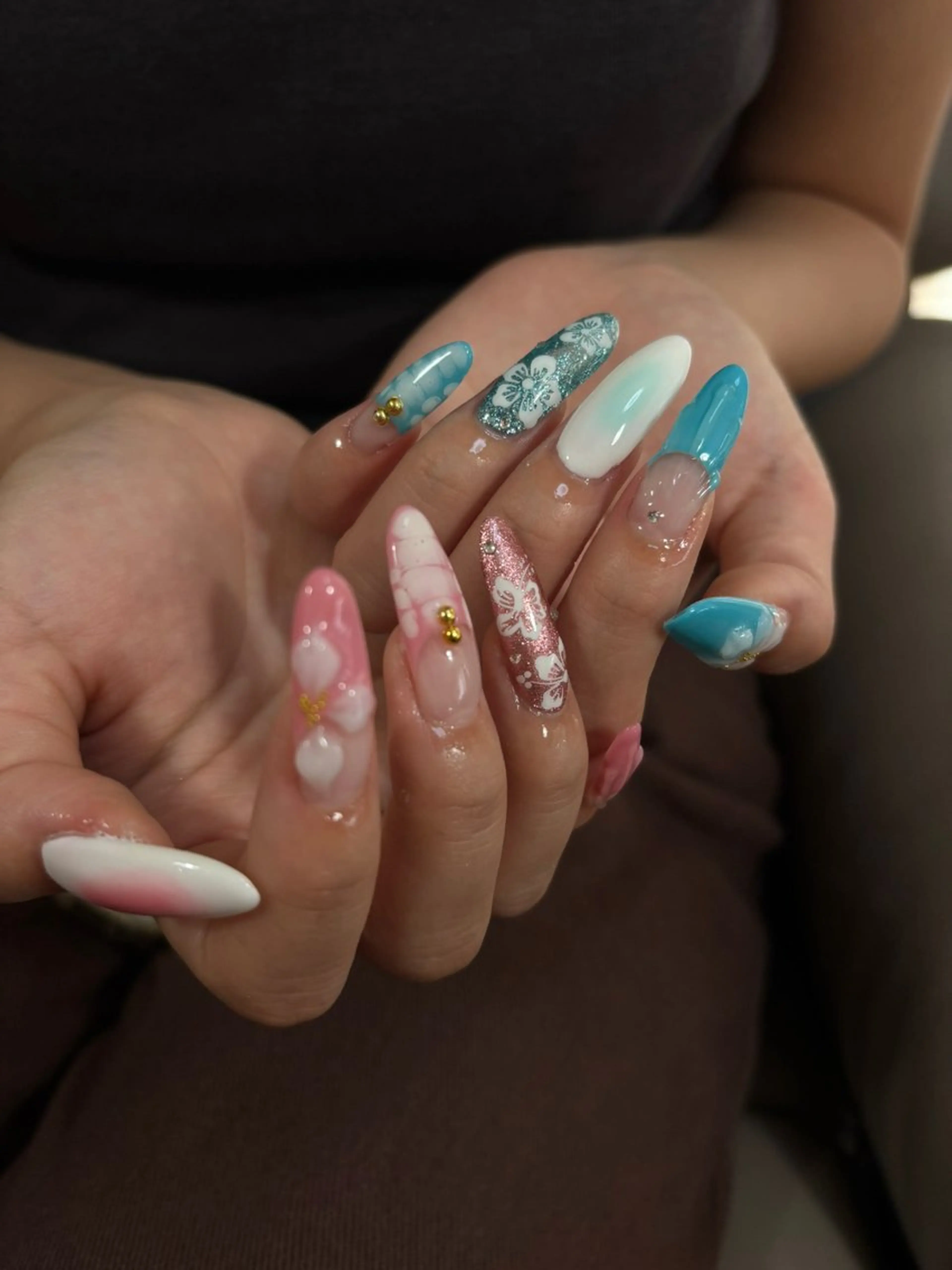 ネイル ハンドネイル 🦋Hina🦋 1月予約受付中✨のネイルデザイン