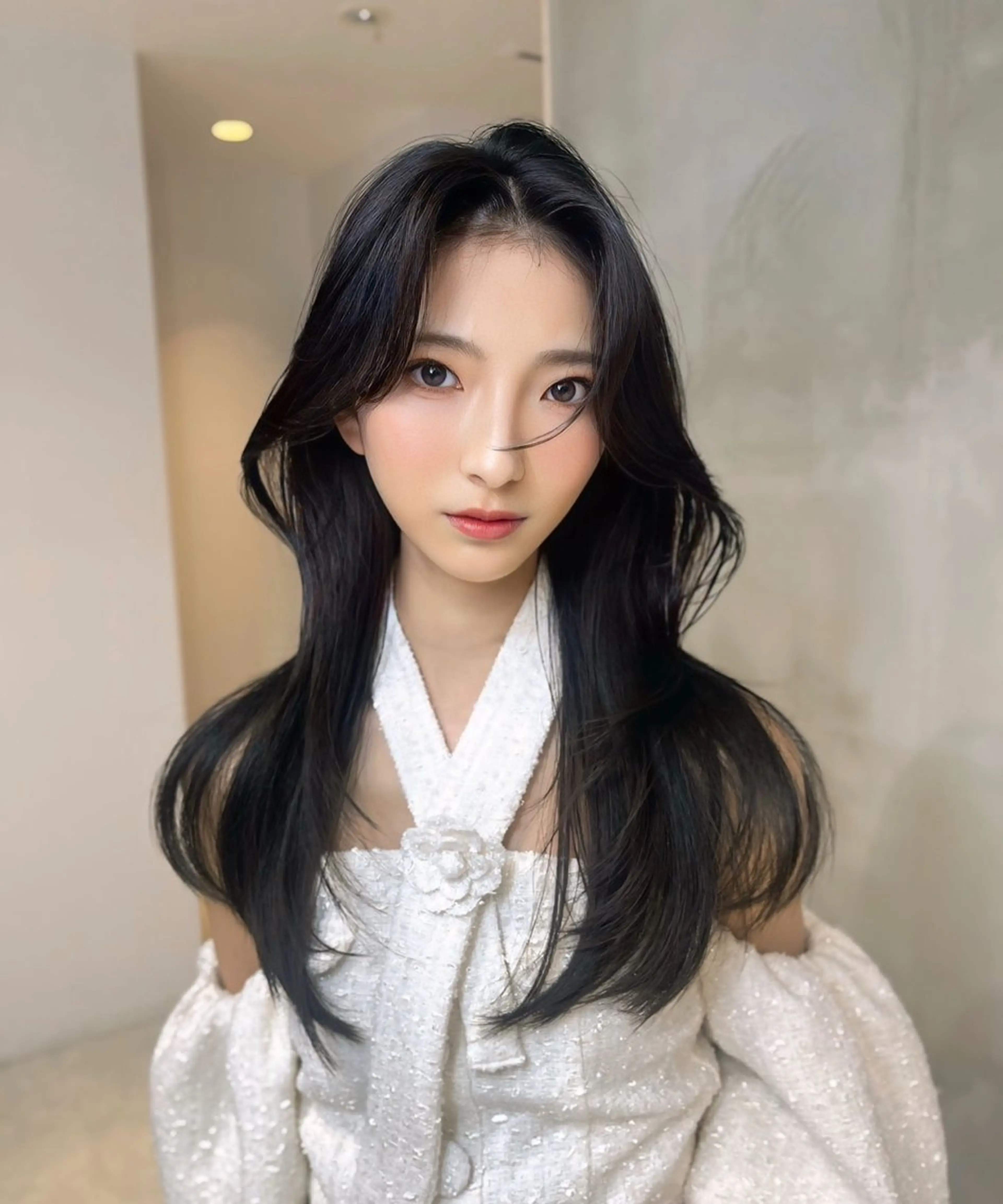 ロング カット ヘアカラー トリートメント 海野翔吾🇨🇳 ワンホンレイヤーのヘアスタイル