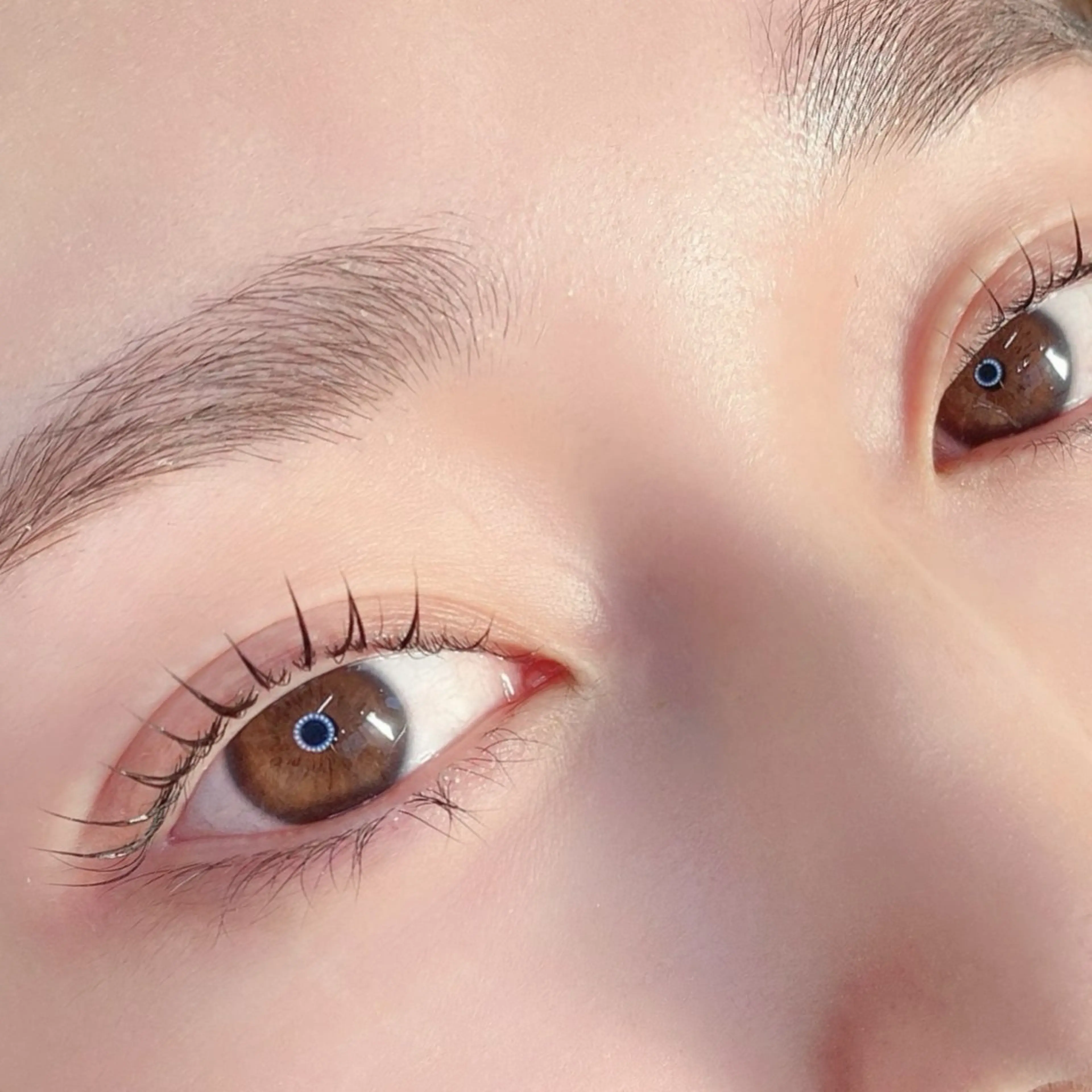 マツエク・マツパ マツパ LITMUS HAIR SALON所属・末吉 結衣の眉毛・アイブロウイメージ