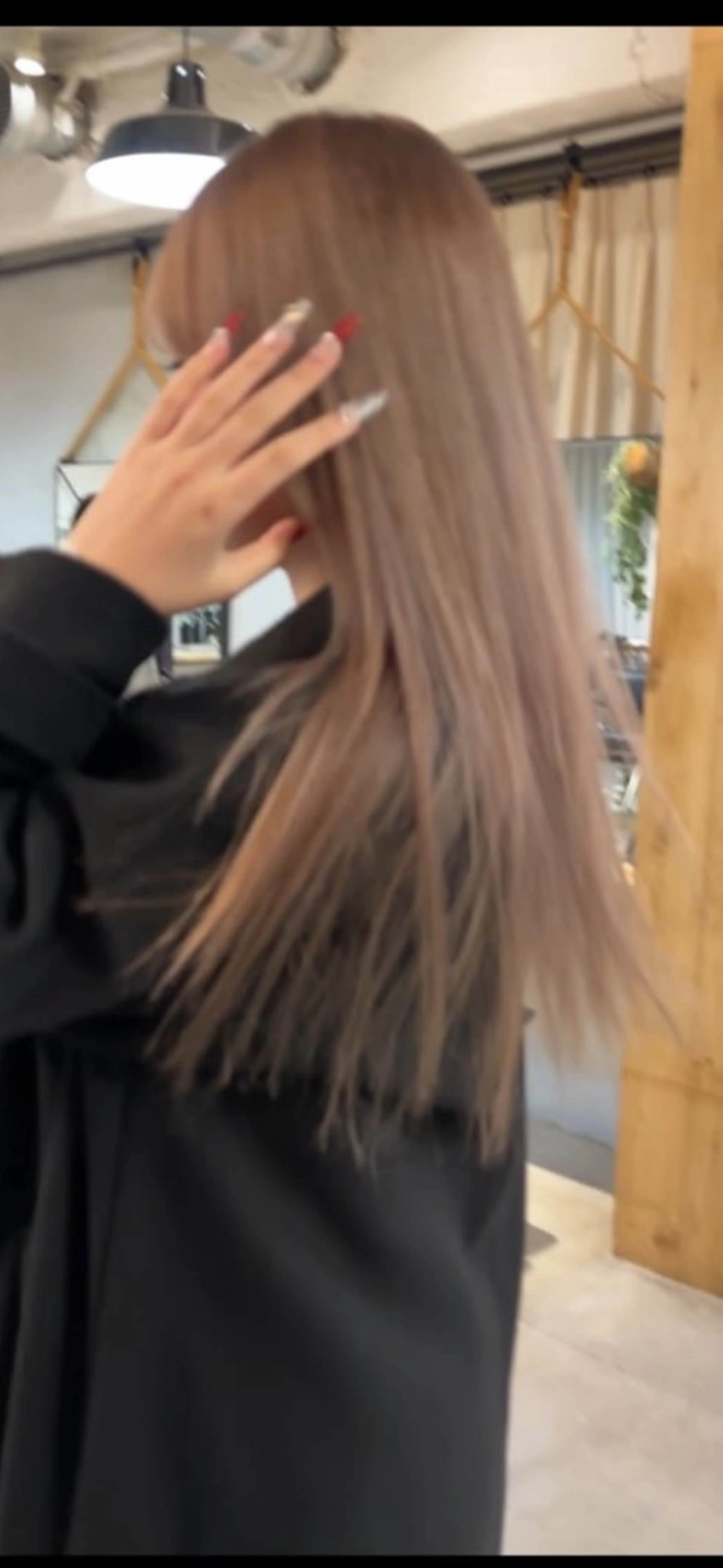 ロング カラー miyu / 透明感カラーのヘアスタイル