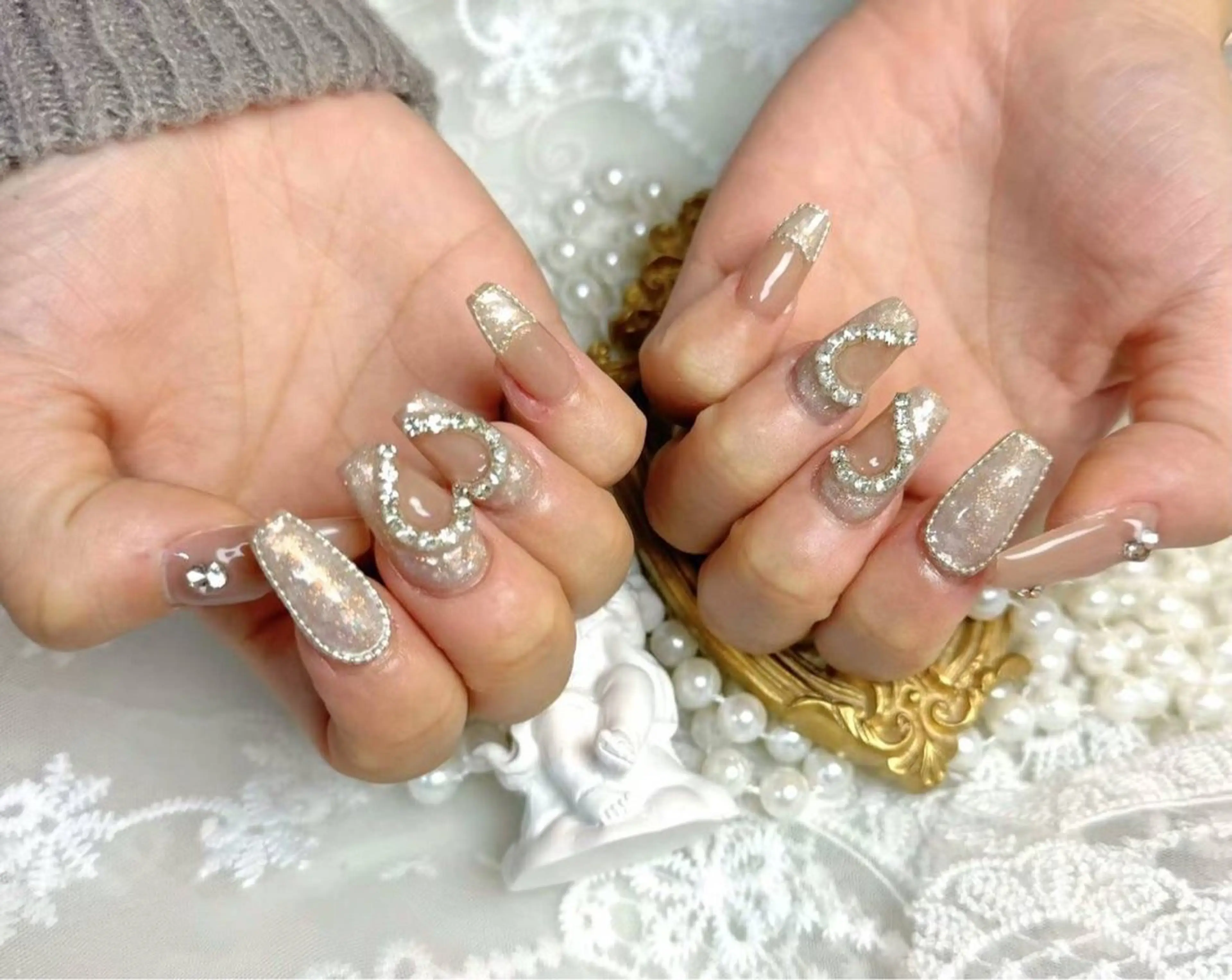 ネイル アートネイル オーロラネイル フラワーネイル フットネイル ジェルネイル Babarla　Nail　Salon所属・babarla Nailのネイルデザイン