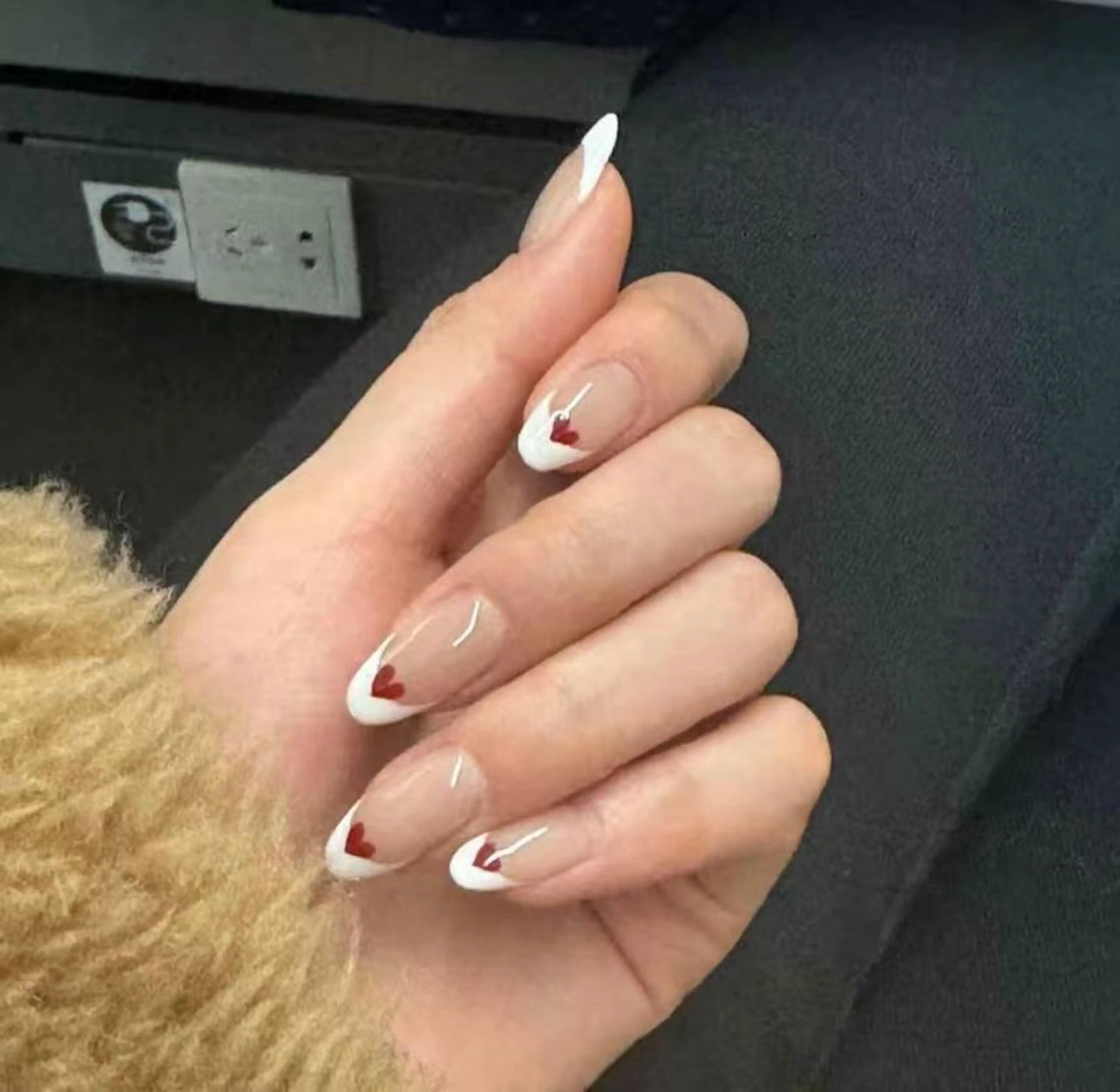 ネイル ハンドネイル XIXI 🦁のネイルデザイン