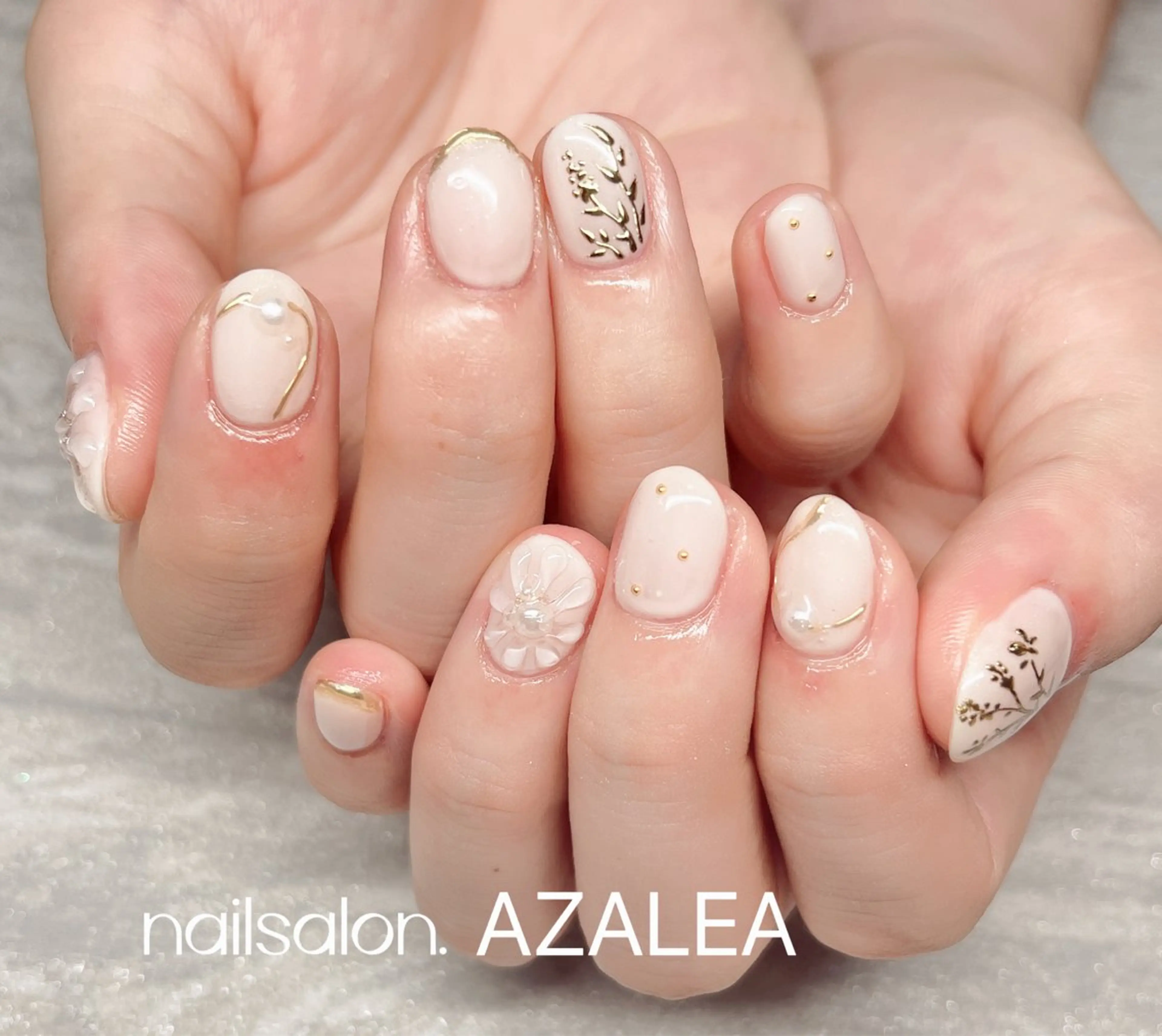 ネイル R inのネイルデザイン